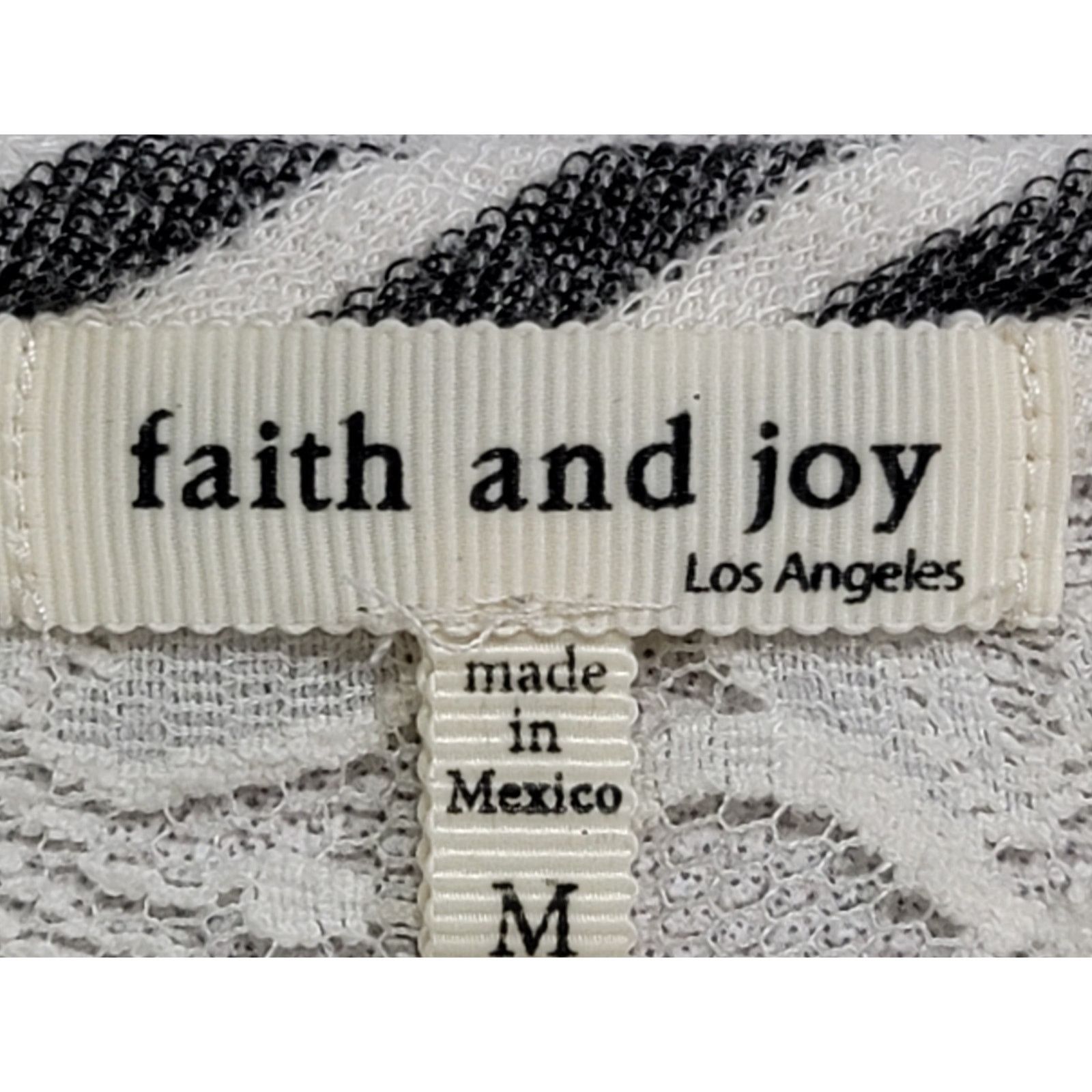 Other Faith and Joy White Gray Stripe Lace Shoulder Top Medium Size M / US 6-8 / IT 42-44 - 4 Thumbnail