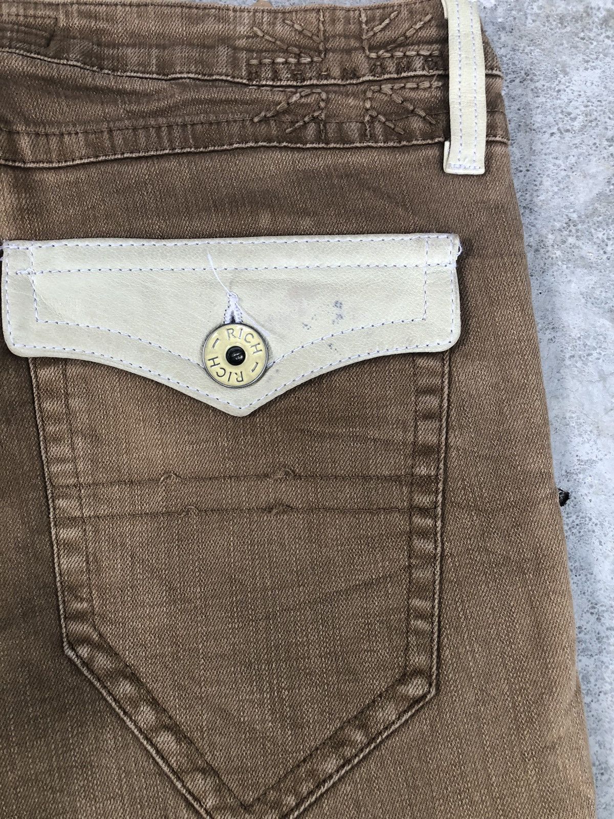 If Six Was Nine Richmond Flared Jeans Distressed Jeans Size US 31 - 16 Thumbnail