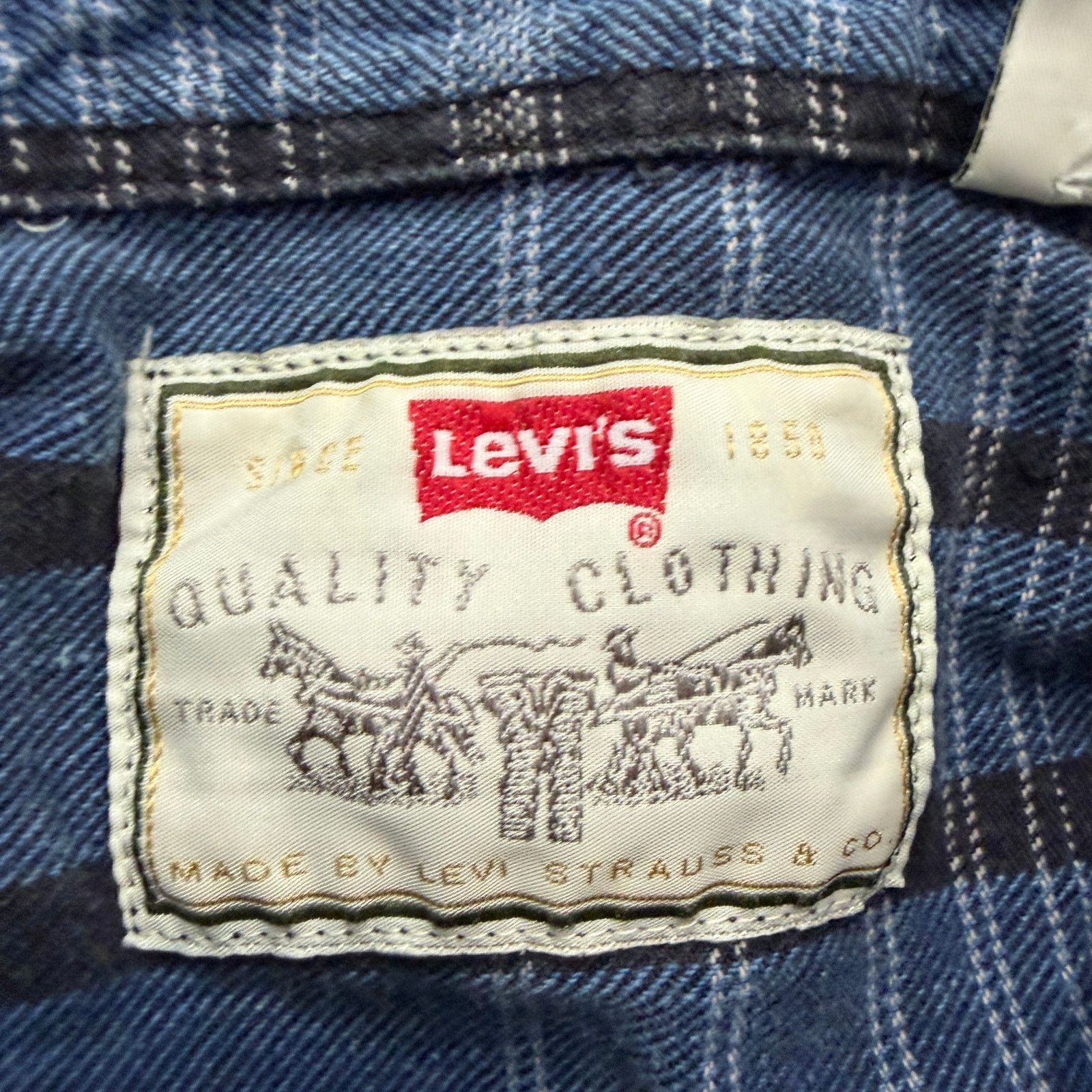 Levi's Vintage Levis Plaid Denim Button Shirt Extra Large 1996 Size US XL / EU 56 / 4 - 4 Thumbnail