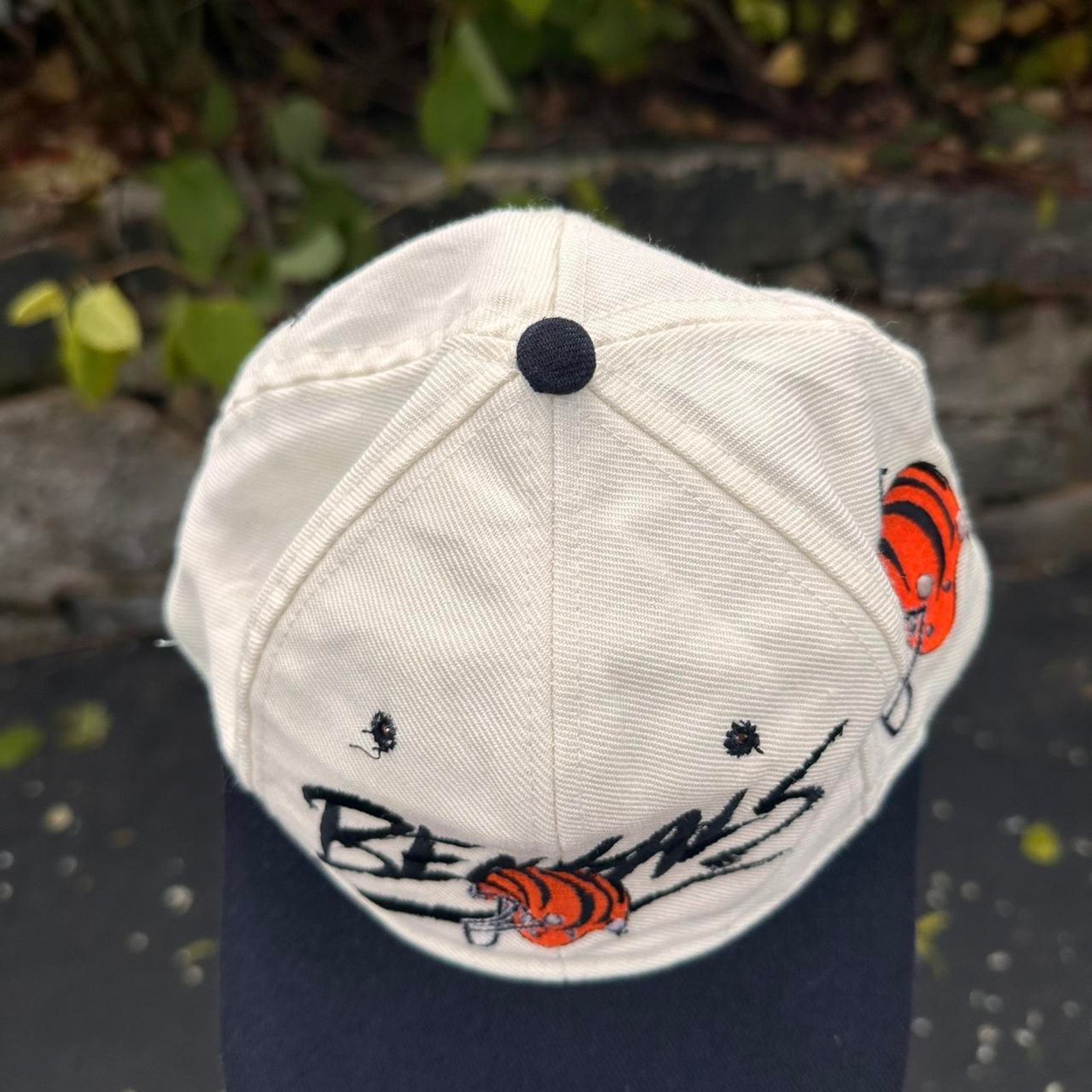 NFL × Vintage Vintage Cincinnati Bengals SnapBack Hat Size ONE SIZE - 4 Thumbnail