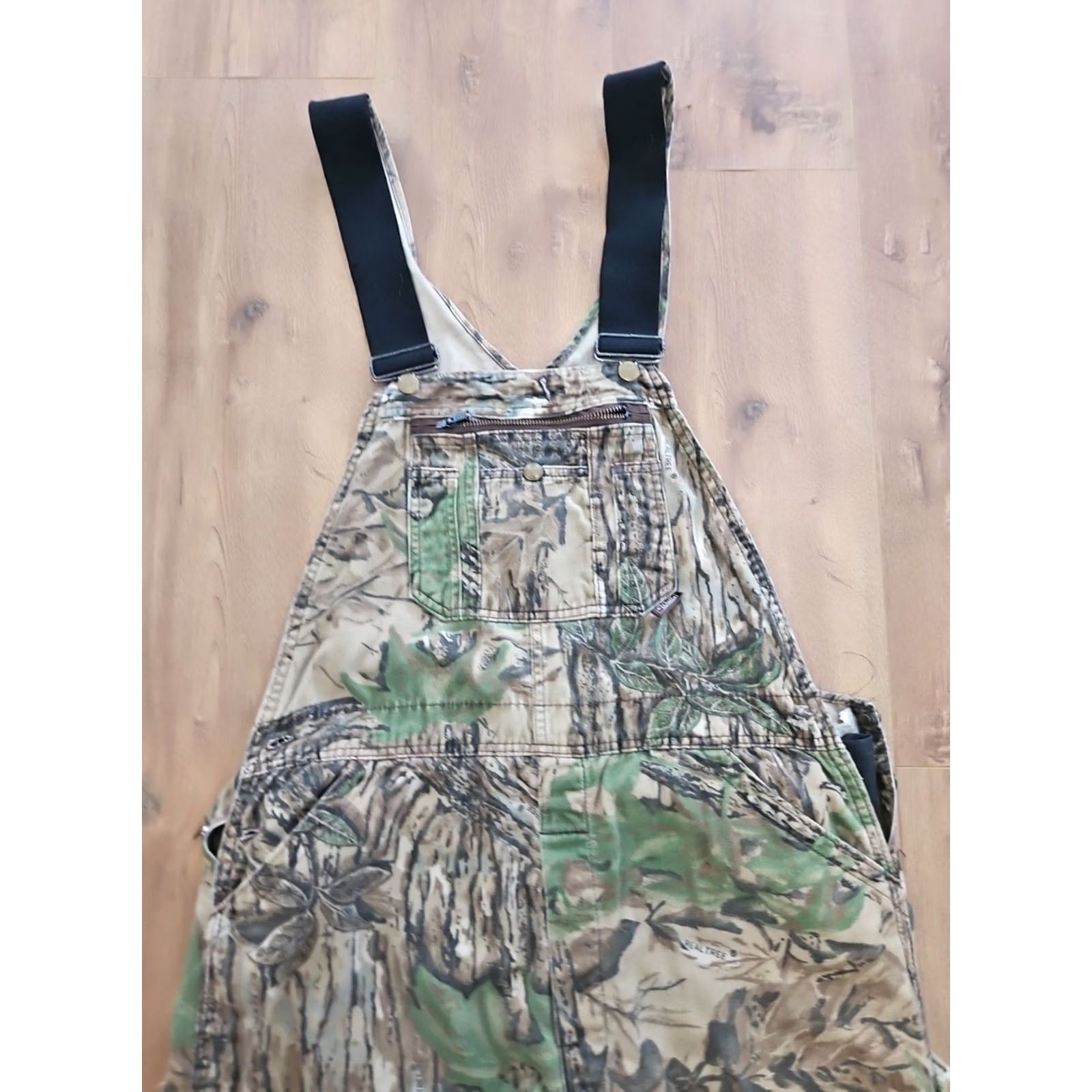 Walls VTG Walls Outdoors Hipster Bib Camo Bow Hunting Camouflage Overalls Mens 36x30 Size US 36 / EU 52 - 4 Thumbnail