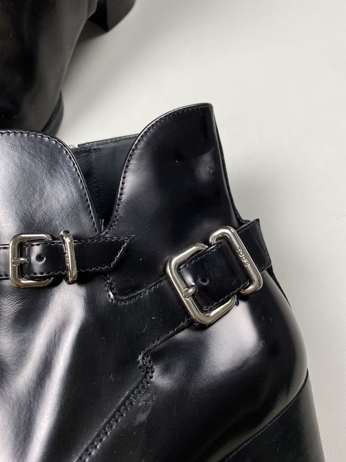 Tod's Tods ladies leather heeled boots shoes size 39 Size US 9 / IT 39 - 12 Thumbnail