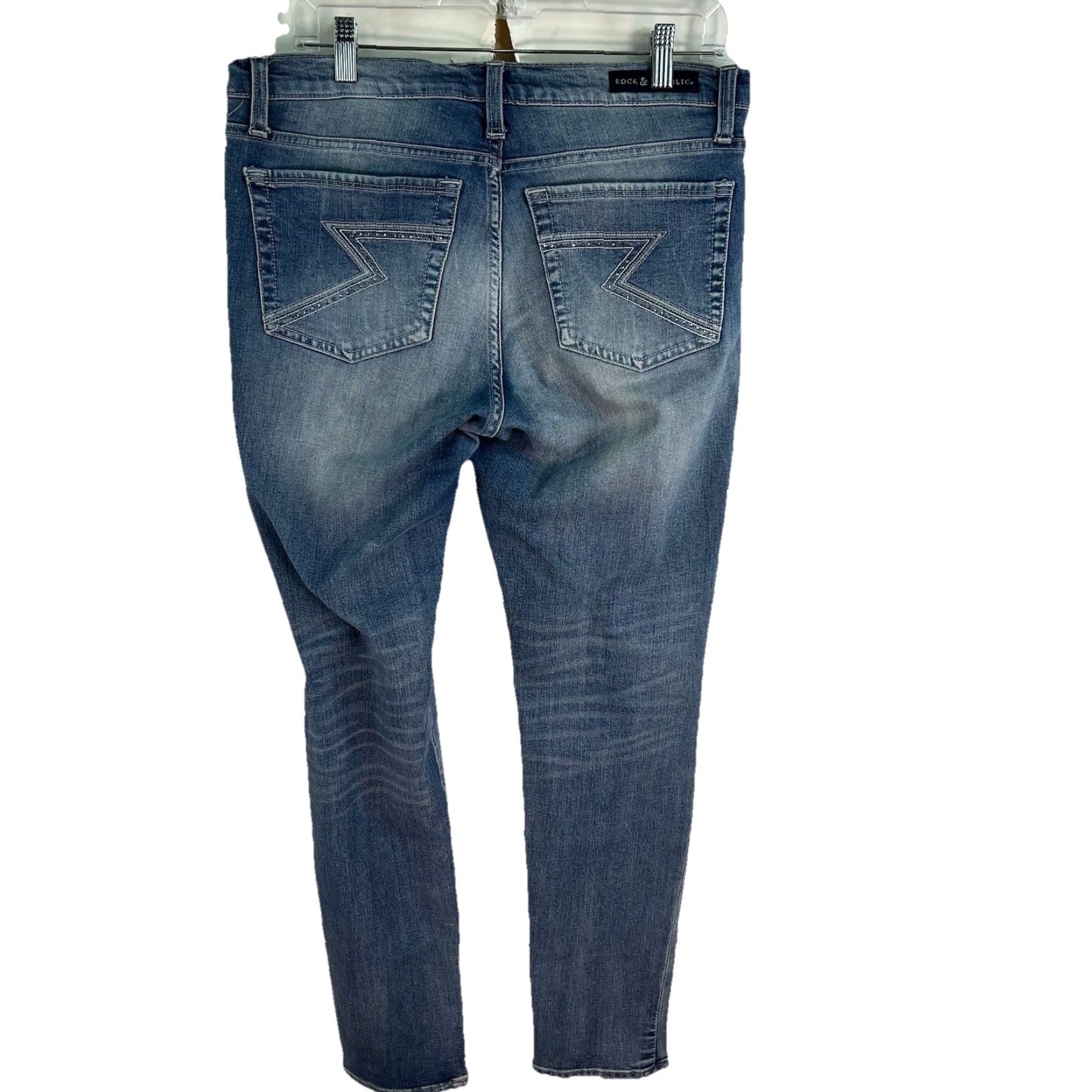 Vintage Rock & Republic Denim Jeans Women’s 14 Skinny Mid 35x31 Blue, 5-Pocket, Zipper Closure, Cotton Blend, Embroidered Accents, Size 14 Womens Blue Jeans Size 36" / US 14 / IT 50 - 2 Thumbnail