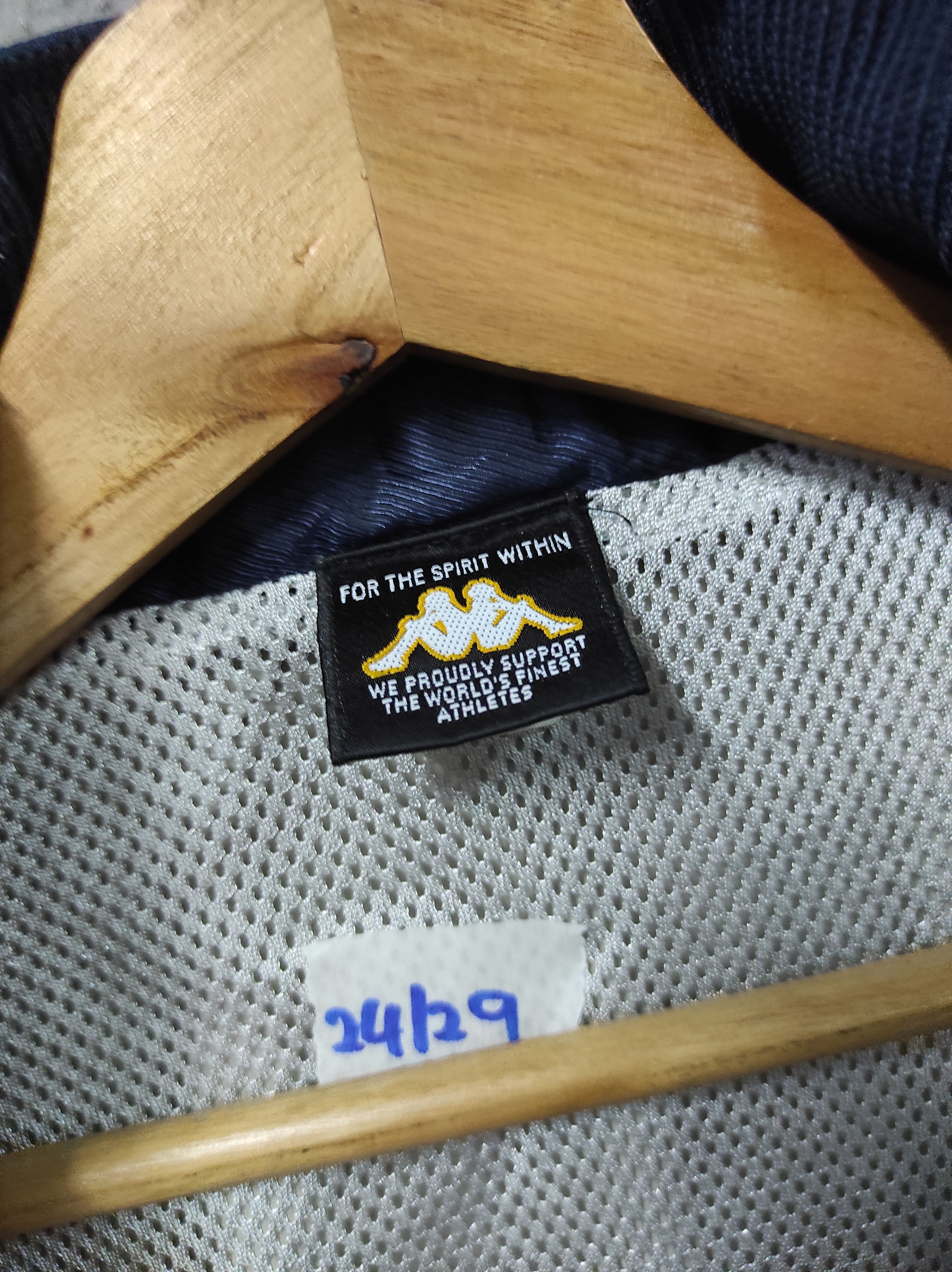 Japanese Brand × Kappa × Vintage KAPPA LIGHT JACKET HOODED Size US L / EU 52-54 / 3 - 9 Thumbnail