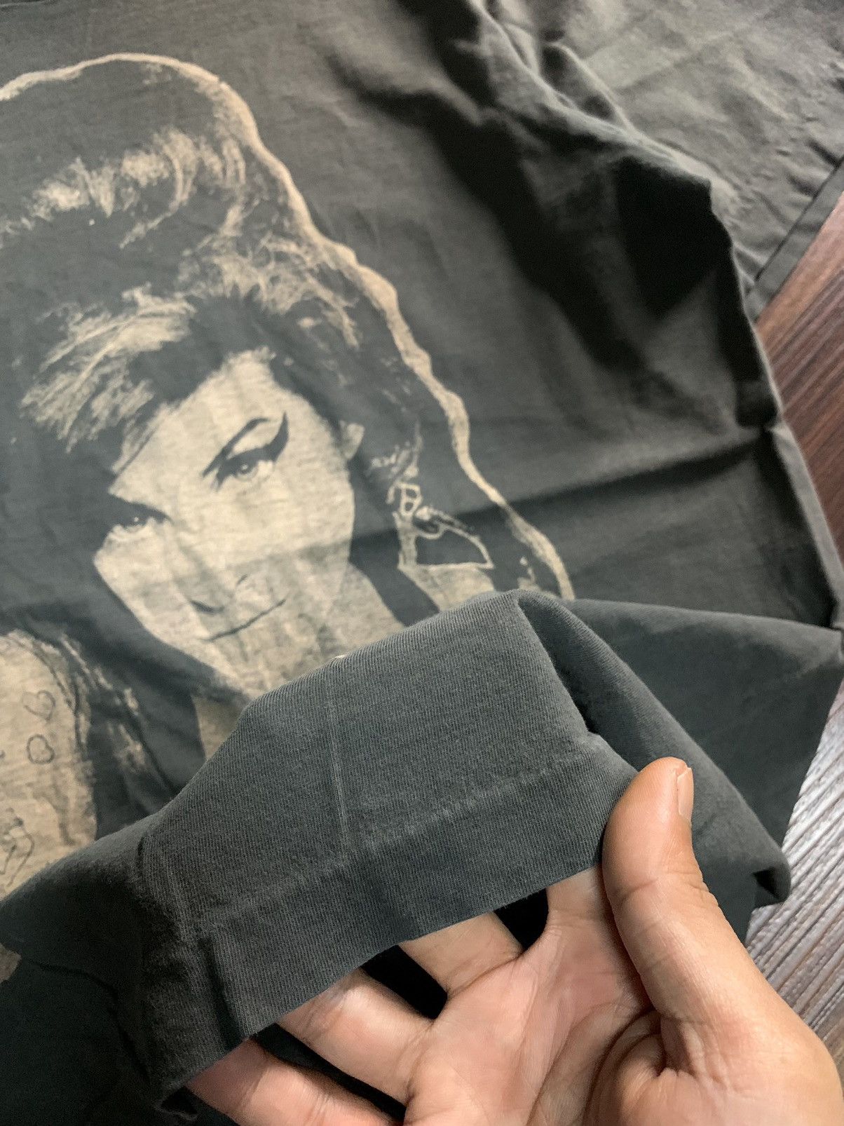Vintage VINTAGE AMY WINEHOUSE TSHIRT Size US S / EU 44-46 / 1 - 5 Thumbnail