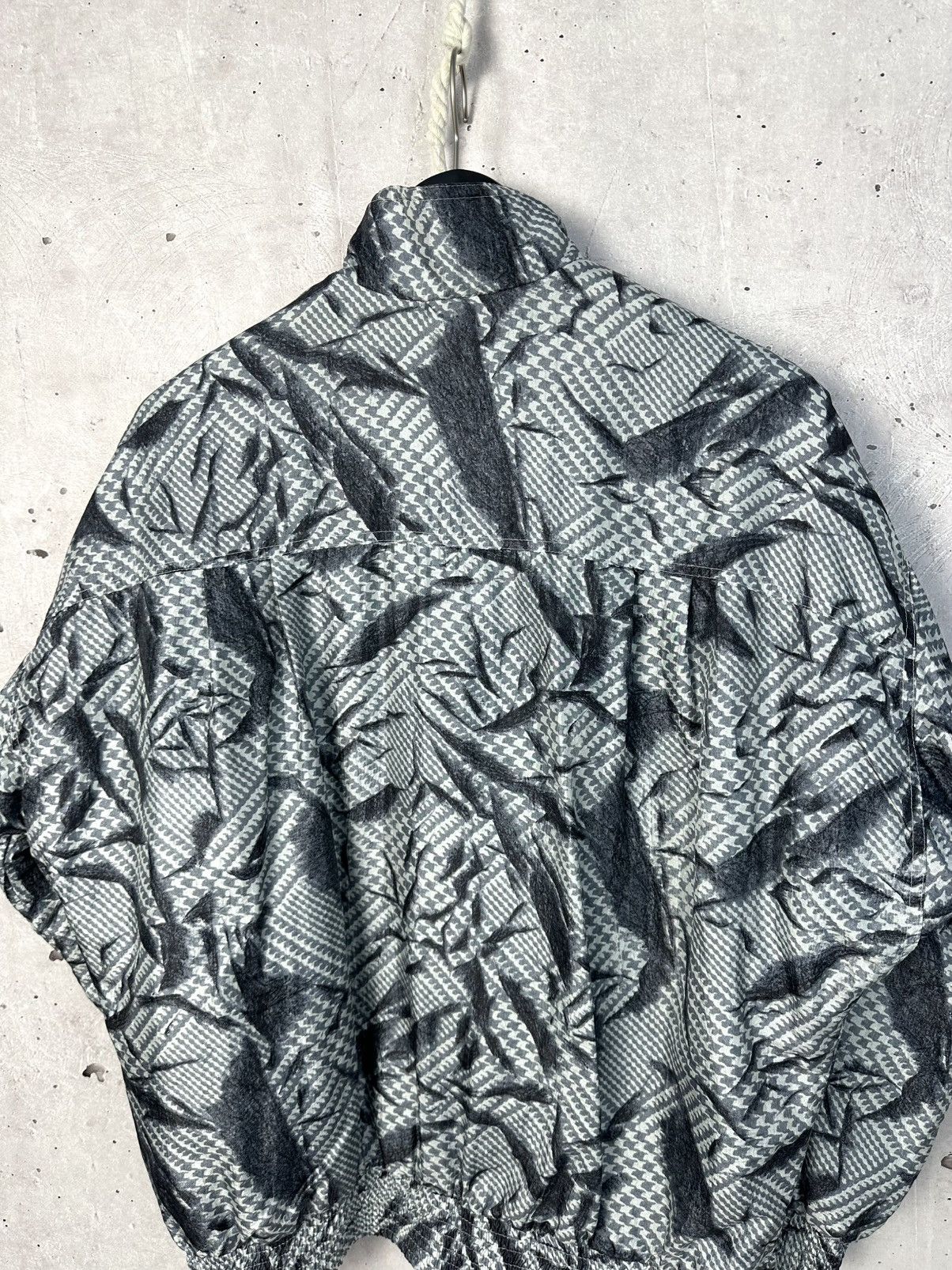 Adidas × Vintage Rare Adidas Vintage 90s Printed Oversized Insulated Jacket Size US L / EU 52-54 / 3 - 11 Thumbnail