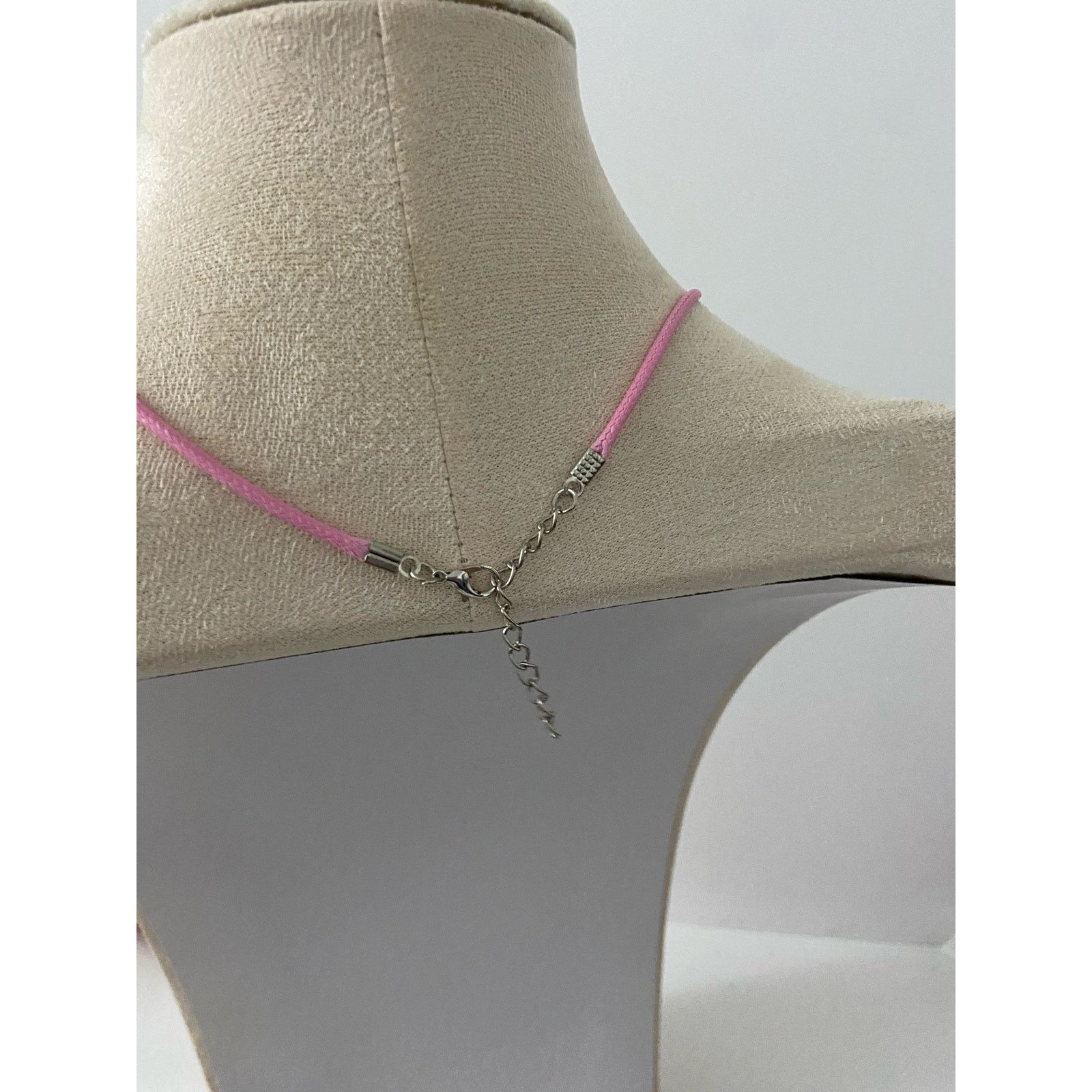 Handmade pink easter egg pendant necklace Size ONE SIZE - 3 Thumbnail