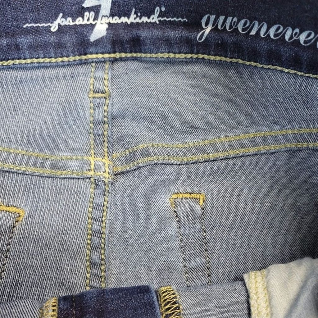 7 For All Mankind 7 For All Mankind Gwenevere Skinny Jeans. Size 28. Excellent Size 28" / US 6 / IT 42 - 8 Thumbnail