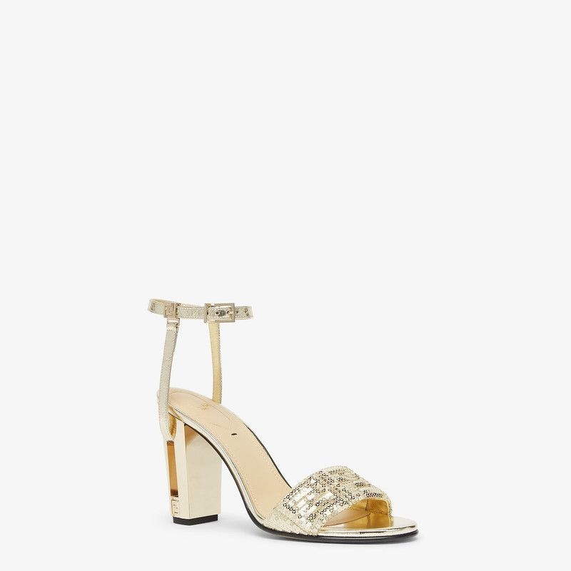 Fendi o1s1wg111225 Delfina in Golden Size US 5 / IT 35 - 2 Thumbnail