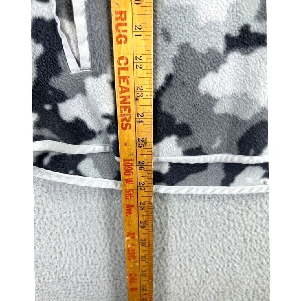 Kyodan Kyodan Fleece Pullover Womens Large Gray Black Camouflage Snap Pockets Mock Neck Quilted Pocketed Pullover EUC Size L / US 10 / IT 46 - 7 Thumbnail