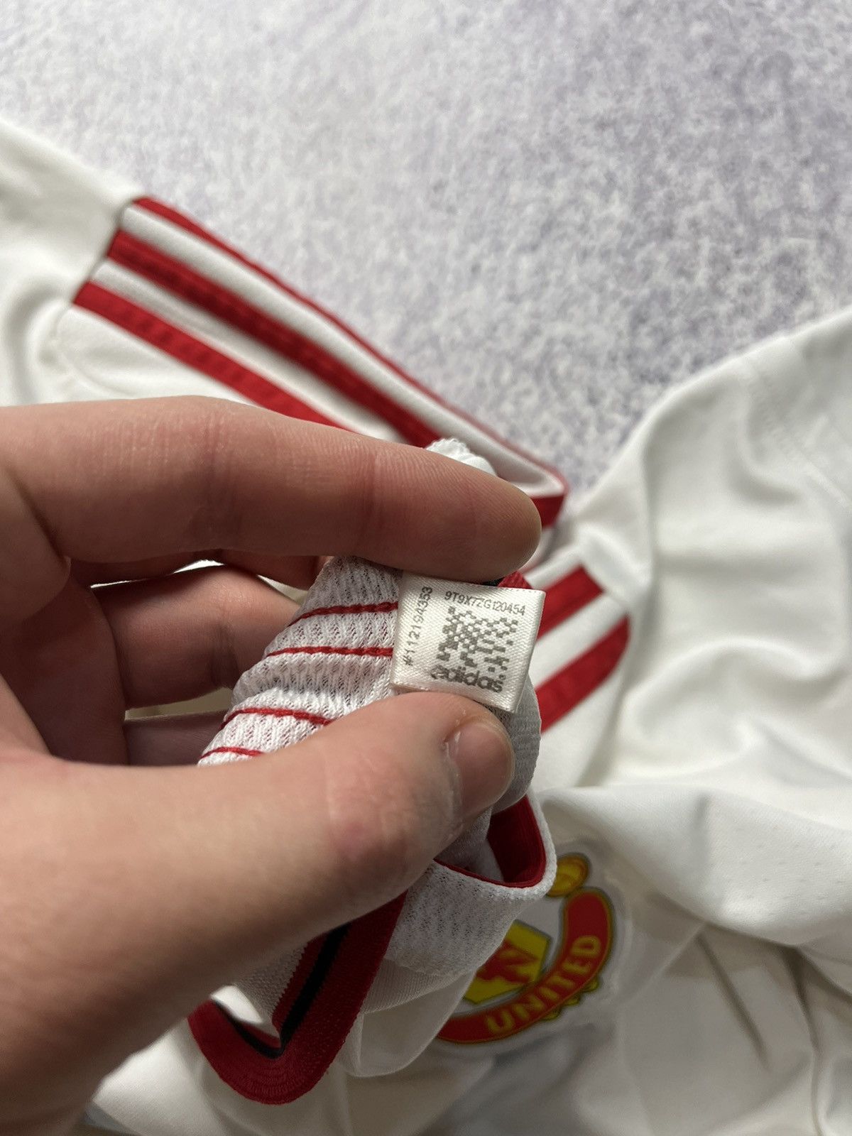 Nike Adult Adidas Manchester United Jersey 2015\16 Size US L / EU 52-54 / 3 - 15 Thumbnail