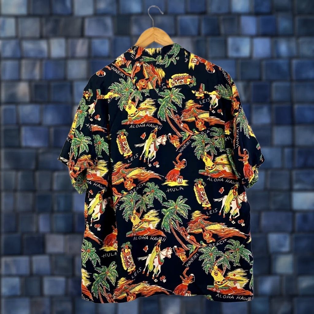 Sun Surf SUN SURF Men's Aloha Shirt Size L Rayon Black All-Over Print Hula Dance USED Size US L / EU 52-54 / 3 - 1 Thumbnail