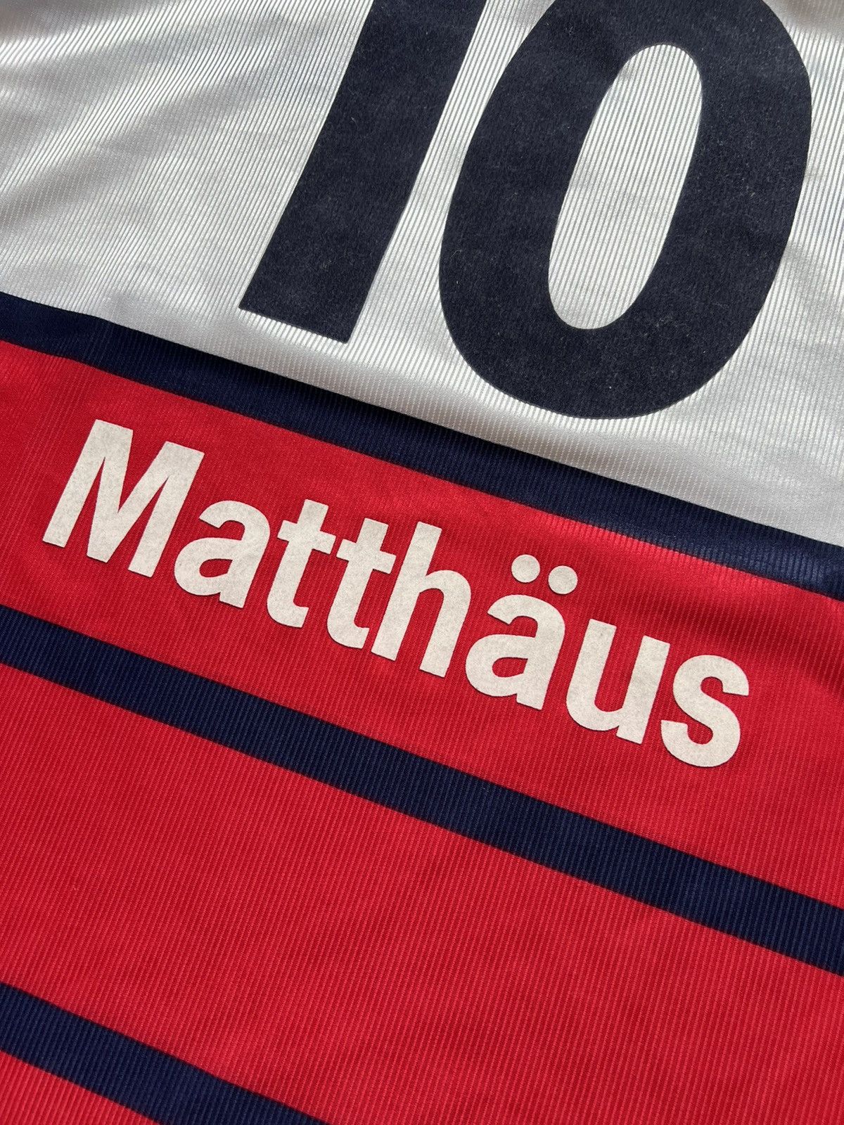 Adidas ADIDAS BAYERN MUNCHEN 98 FOOTBALL SOCCER Jersey MATTHAUS 10 Size US XL / EU 56 / 4 - 10 Thumbnail