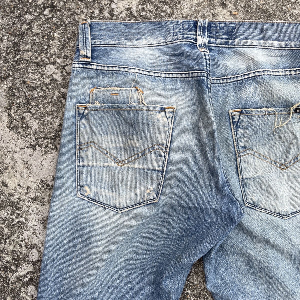 Energie Vintage Stevenson Energie Distressed Denim Jeans Size US 33 - 11 Thumbnail
