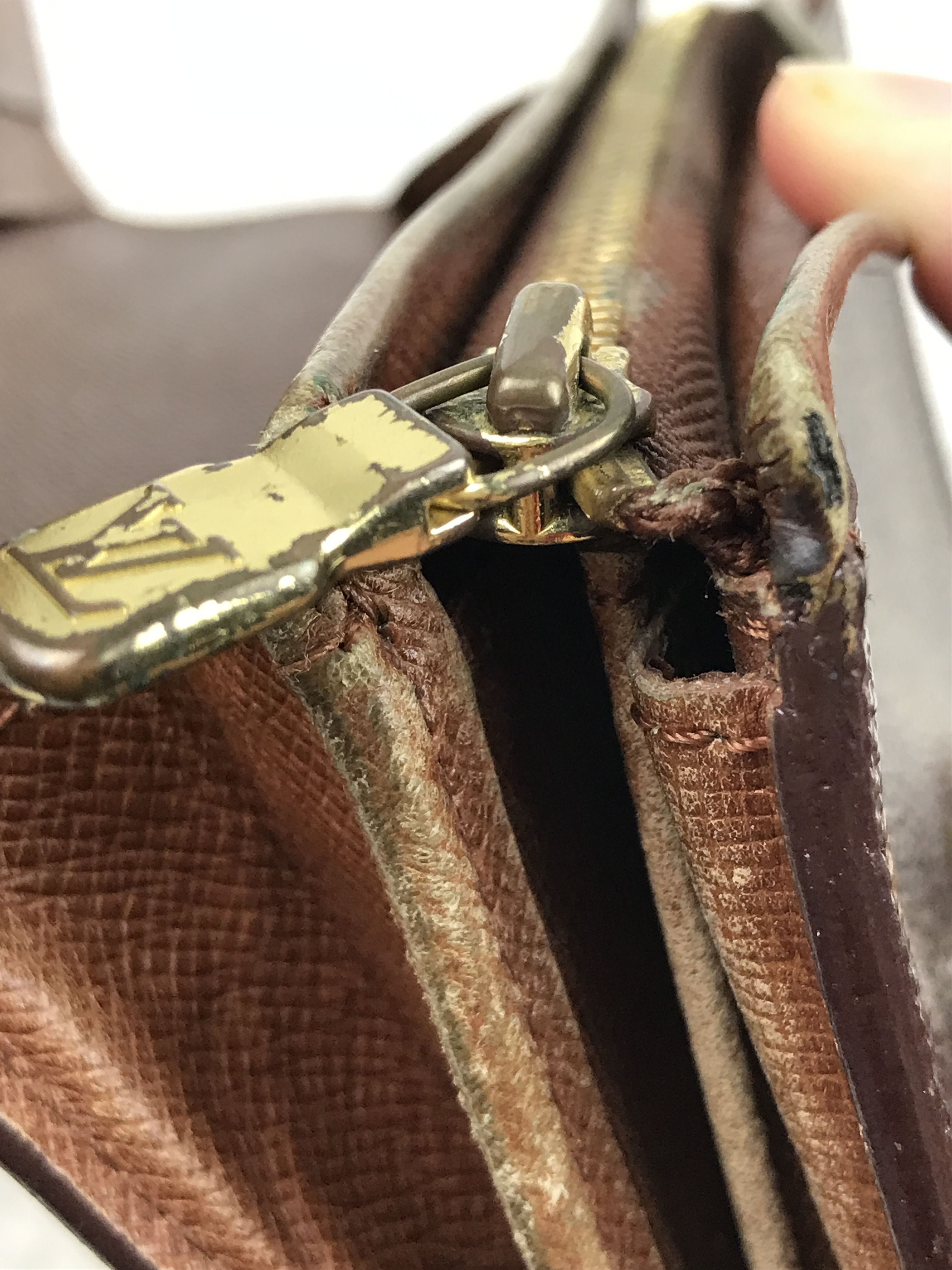 Louis Vuitton Vintage Louis Vuitton Monogram Porte Monnaie Billets Tresor Size ONE SIZE - 8 Thumbnail