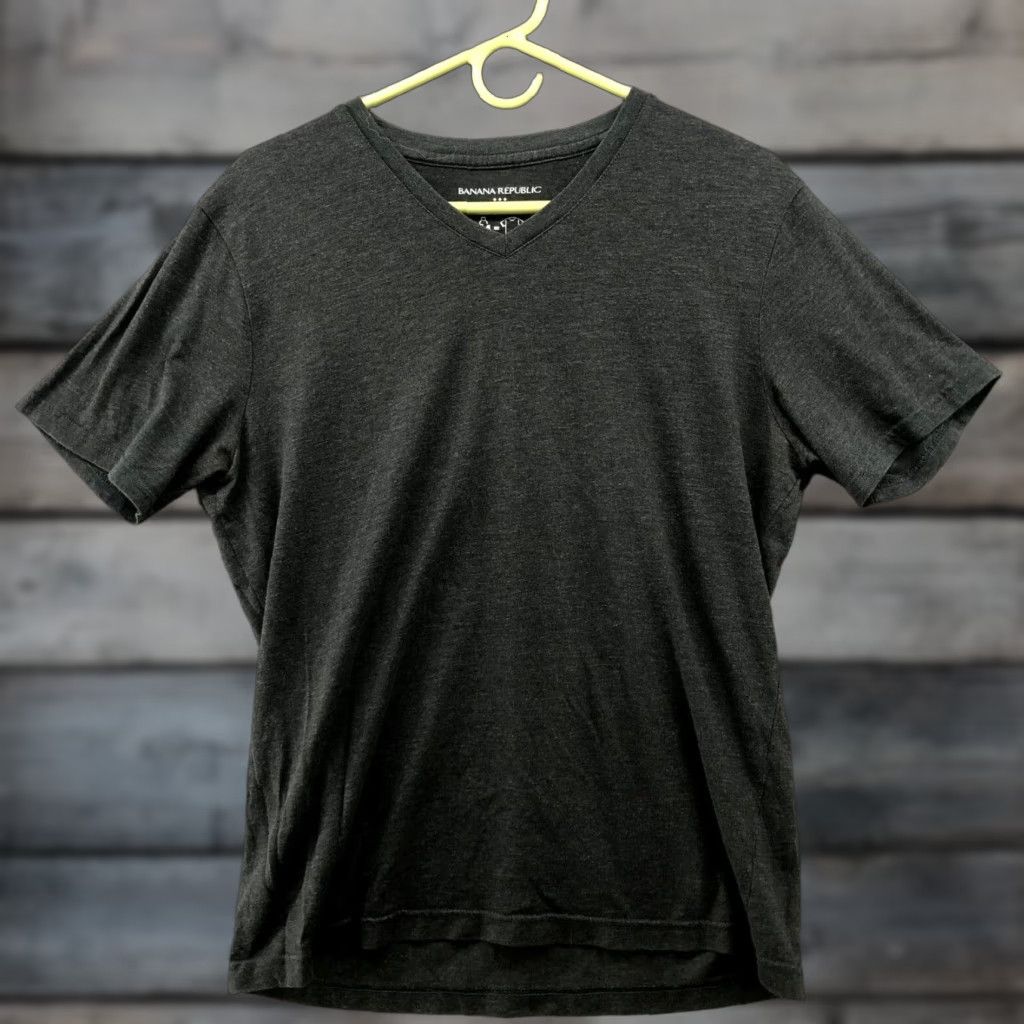 Banana Republic VINTAGE Banana Republic T-Shirt Mens M Short Sleeve Crew Neck Eco Wash Gray Size US M / EU 48-50 / 2 - 1 Thumbnail