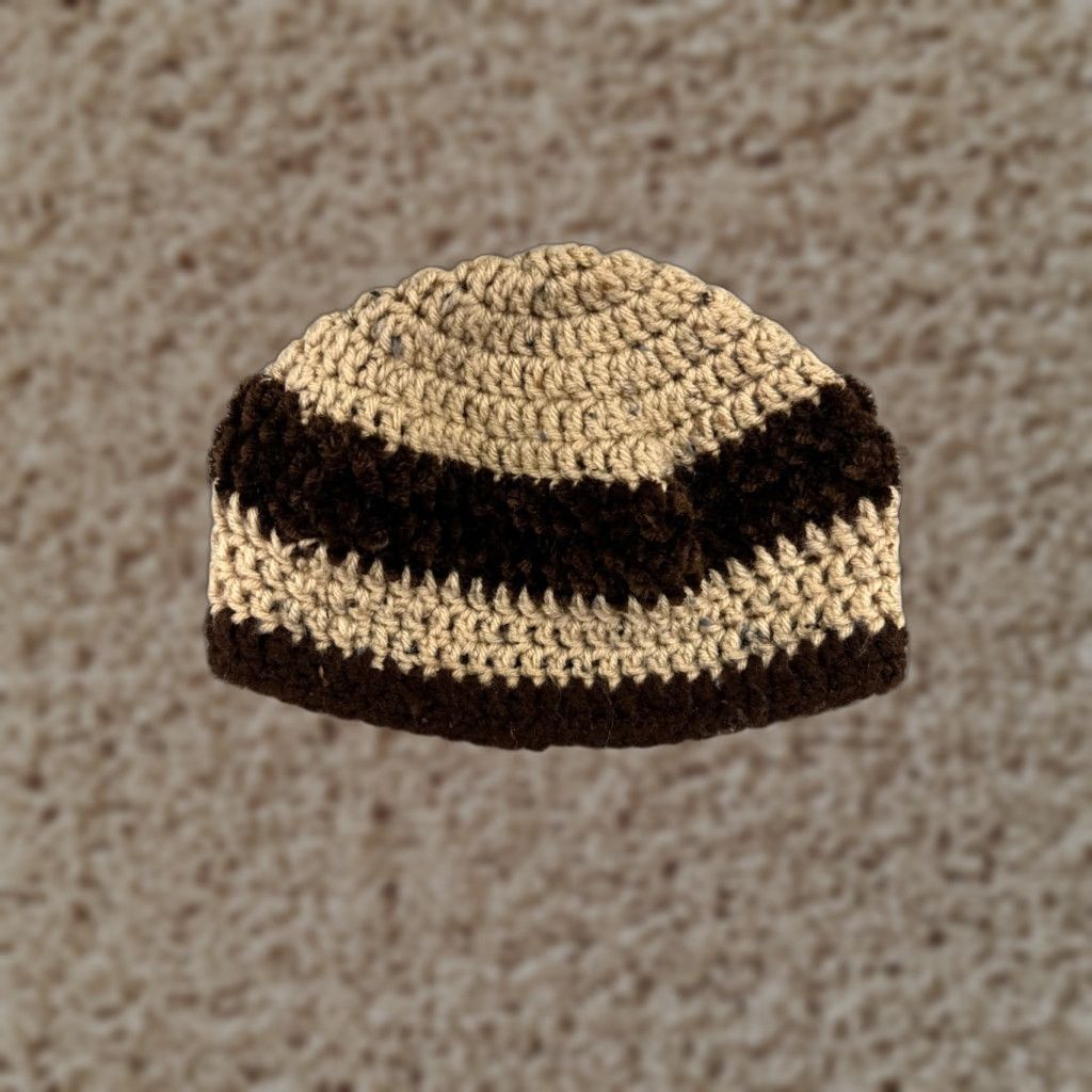 Vintage Womens Beanie Toque Knit Chenille Brown One Size Winter Ski Hat with Embroidered Logo, Adult, Brown, Beanie, Folded Cuff, 1 Size Size ONE SIZE - 1 Thumbnail