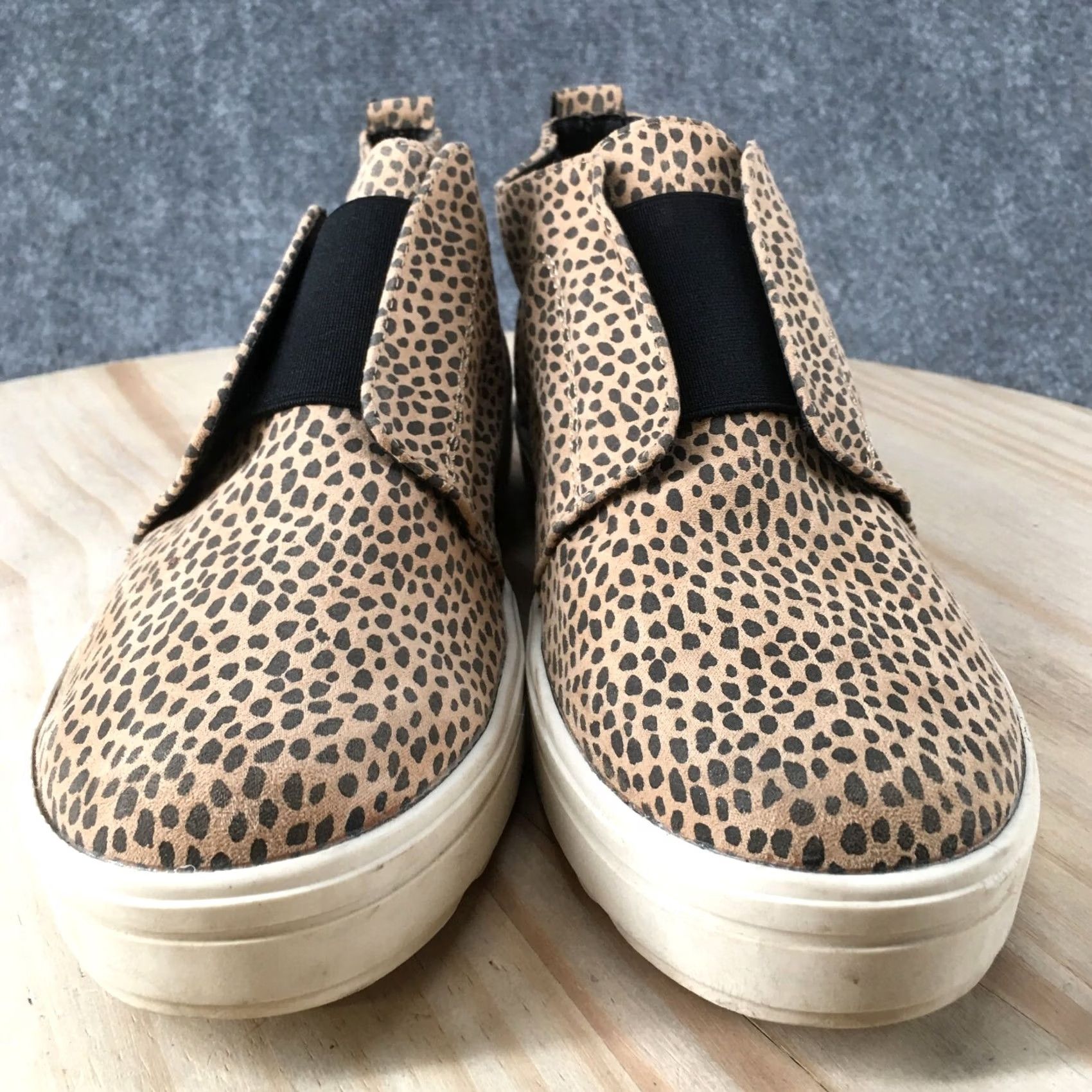 Vintage Universal Thread Shoes Womens 8.5 Lilian Leopard Mid Top Casual Sneaker Beige Size M / US 6-8 / IT 42-44 - 7 Thumbnail
