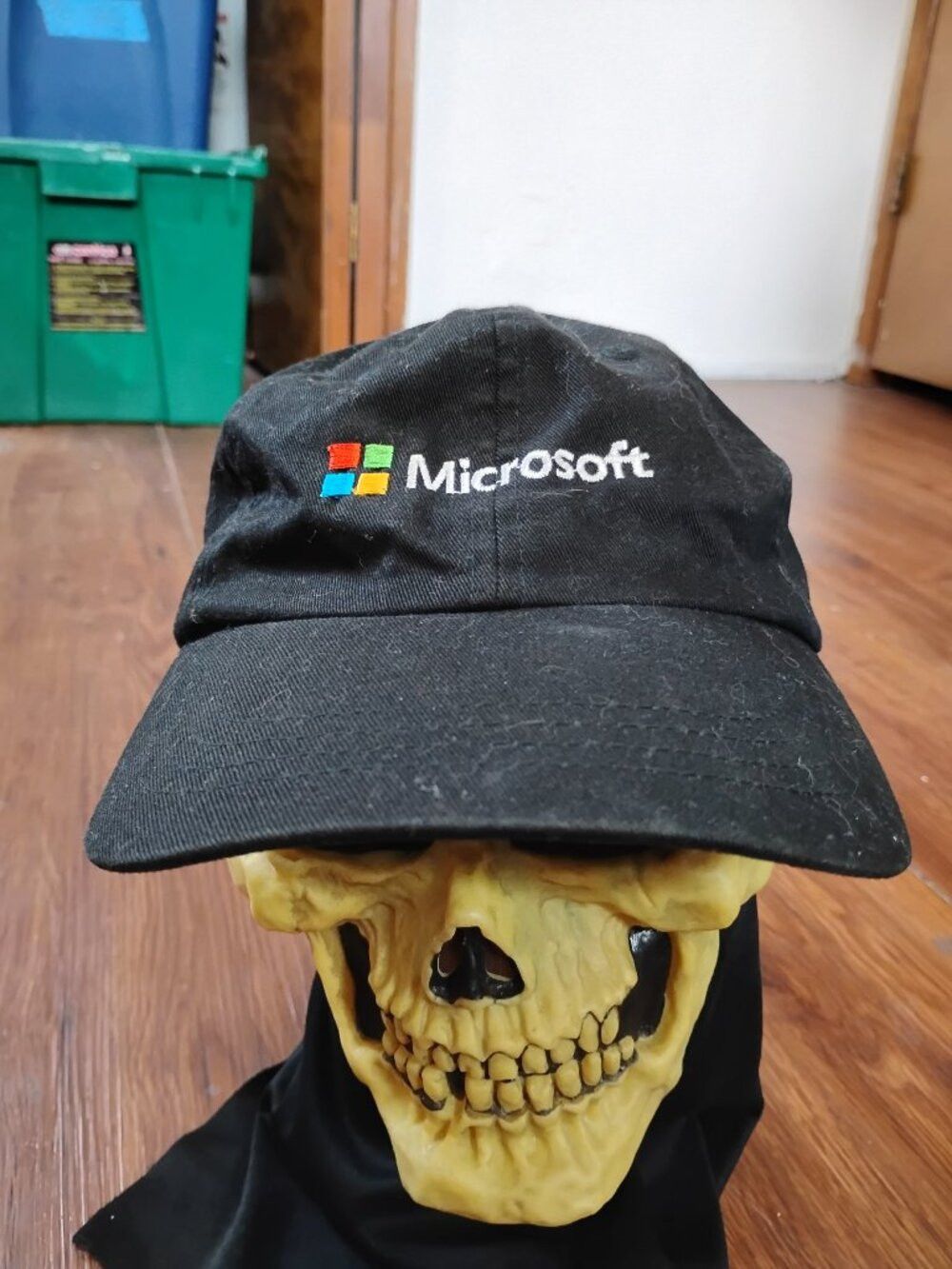 Other Vintage Microsoft Logo Strap Back Hat Cap Size ONE SIZE - 1 Thumbnail