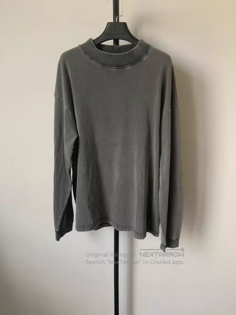 Acne Studios Acne Studios Distressed vintage wash long-sleeved Size US S / EU 44-46 / 1 - 1 Thumbnail