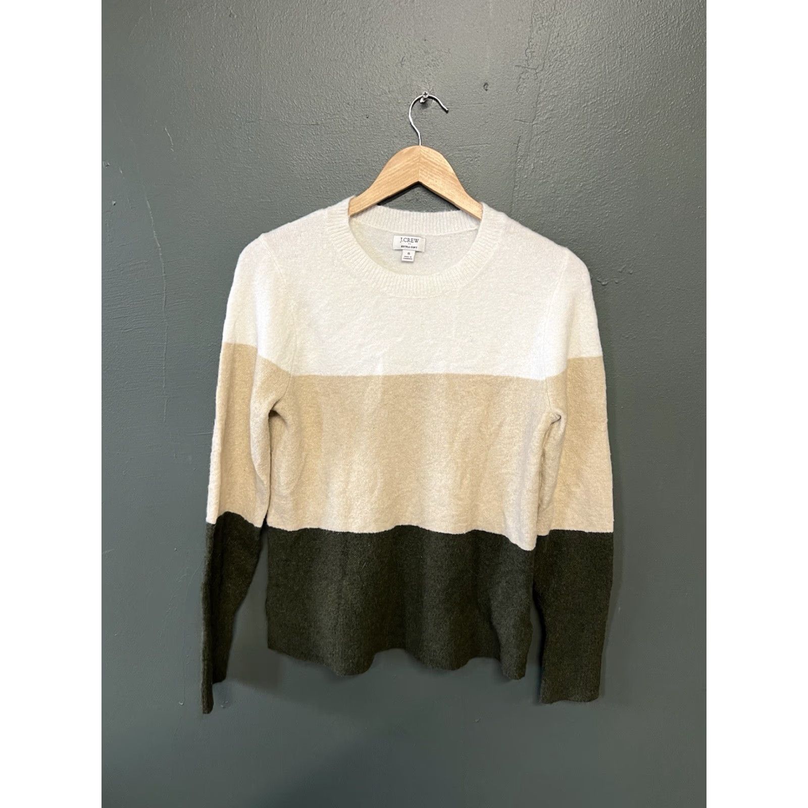 J.Crew J. Crew Womens Multicolor Super Soft Pullover Sweatshirt Size S Acrylic Sweatshirt Pullover Womens"} Size S / US 4 / IT 40 - 2 Thumbnail