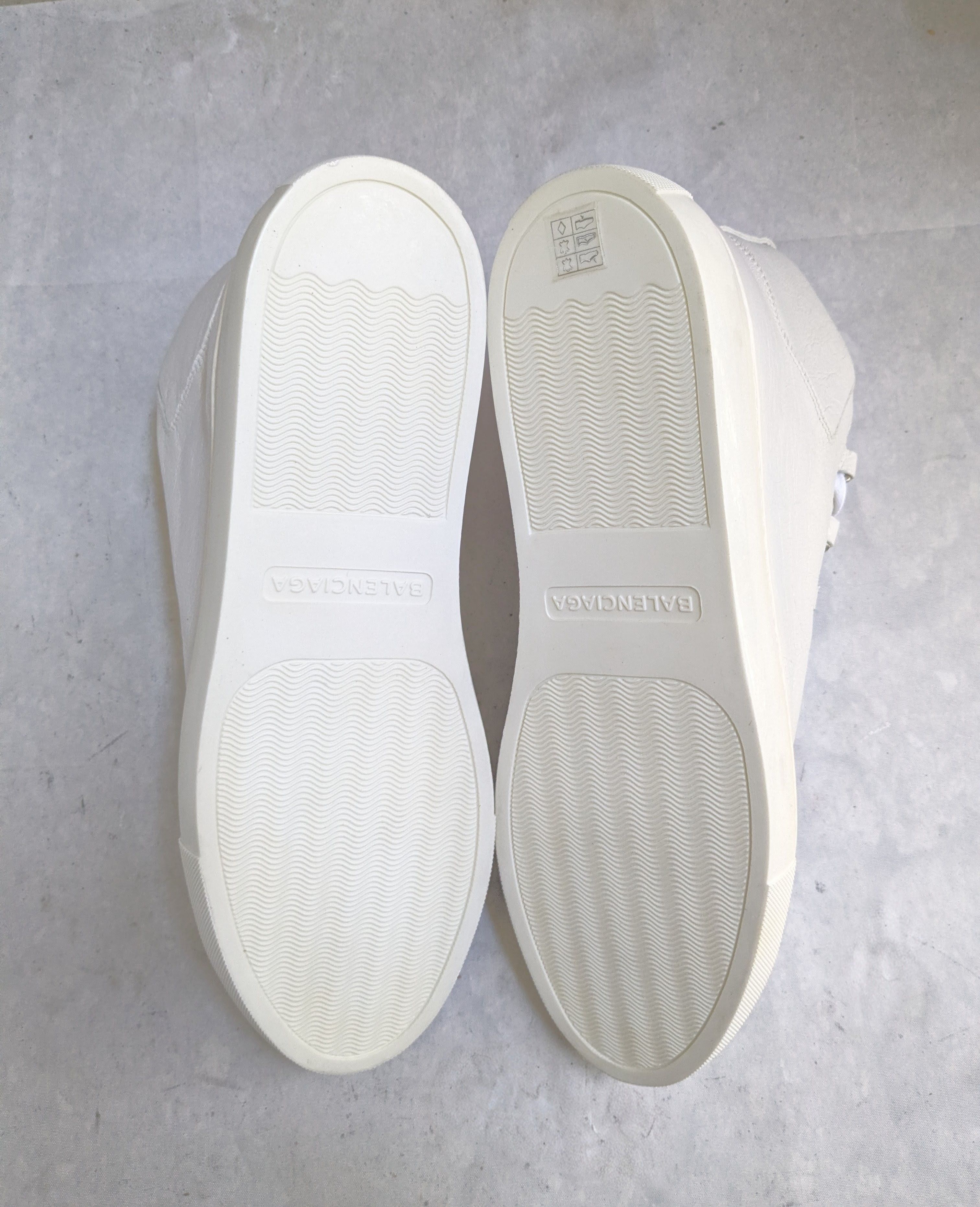 Balenciaga Balenciaga Arena Sneakers White 12 45 High Tops Leather Size US 12 / EU 45 - 12 Thumbnail
