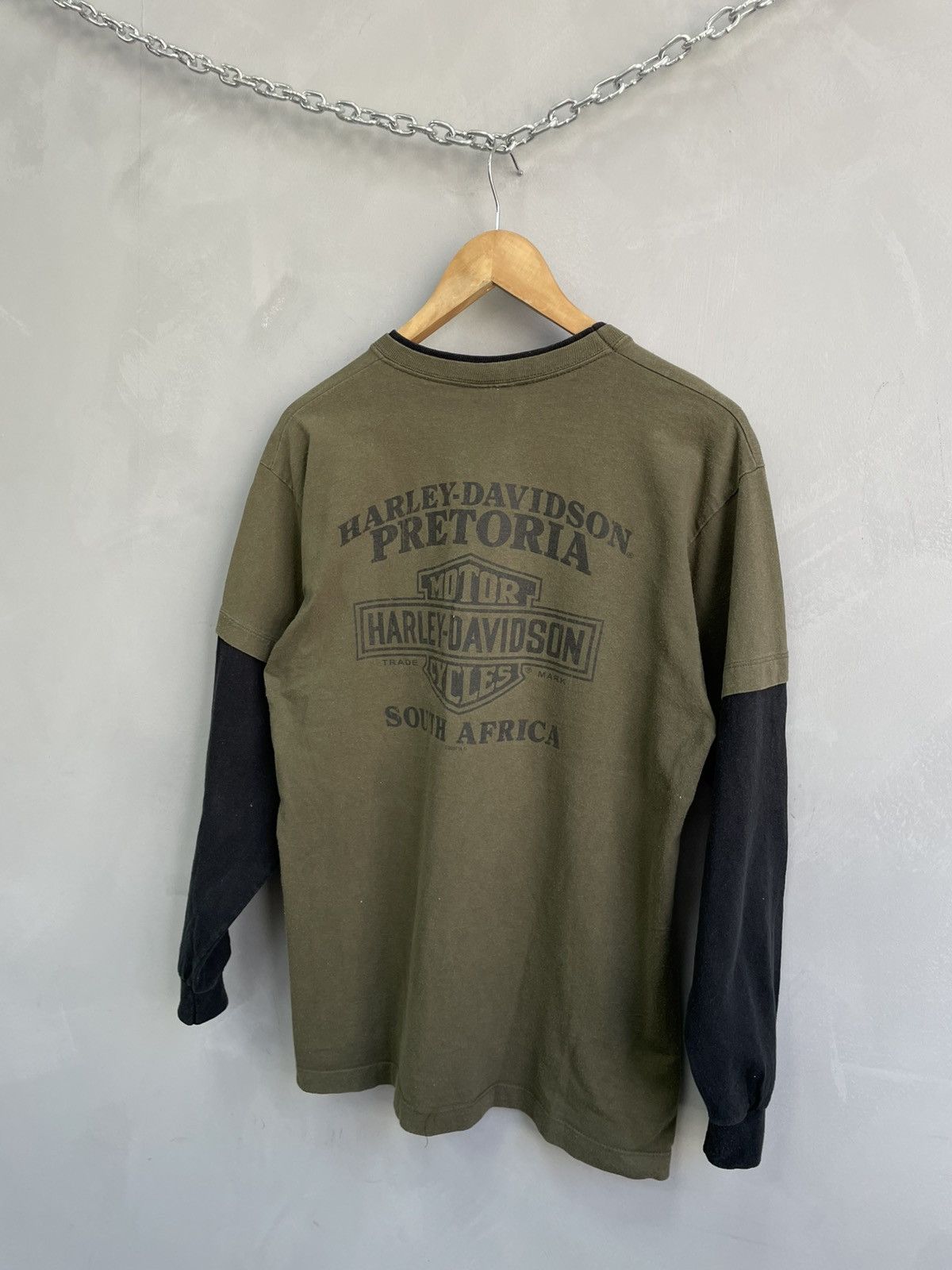 Harley Davidson Rare harley davidson skull longsleeve 90s 3d emblem Size US M / EU 48-50 / 2 - 10 Thumbnail
