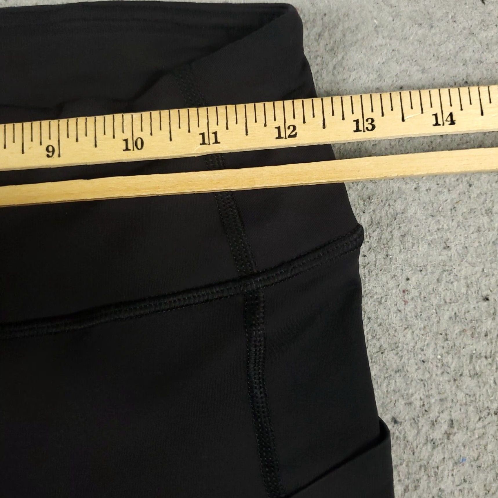 Lululemon Lululemon Black Capri Leggings Womens Size 4 Stretch Activewear Size 27" / US 4 / IT 40 - 3 Thumbnail