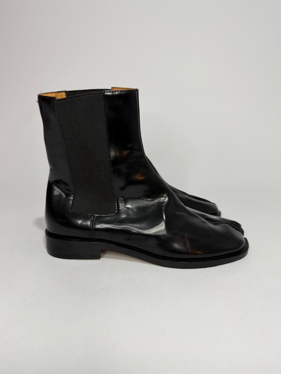 Maison Margiela Maison Margiela Tabi Leather Chelsea Boots. Size US 5.5 / EU 38 - 1 Thumbnail