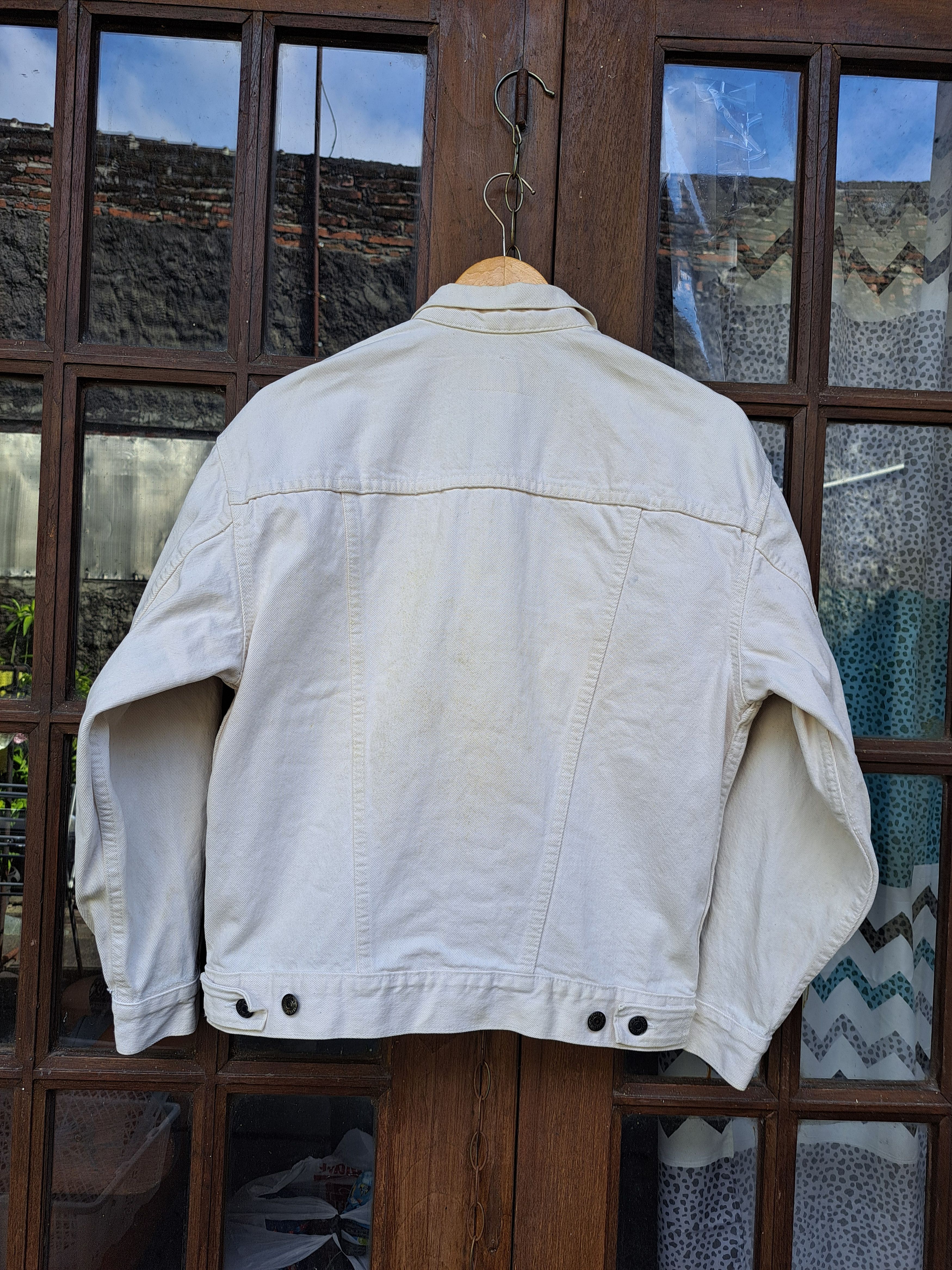 Levi's Vintage Clothing Vintage 80s LEVIS Usa Trucker Denim Jacket White L Unisex Size US L / EU 52-54 / 3 - 3 Thumbnail