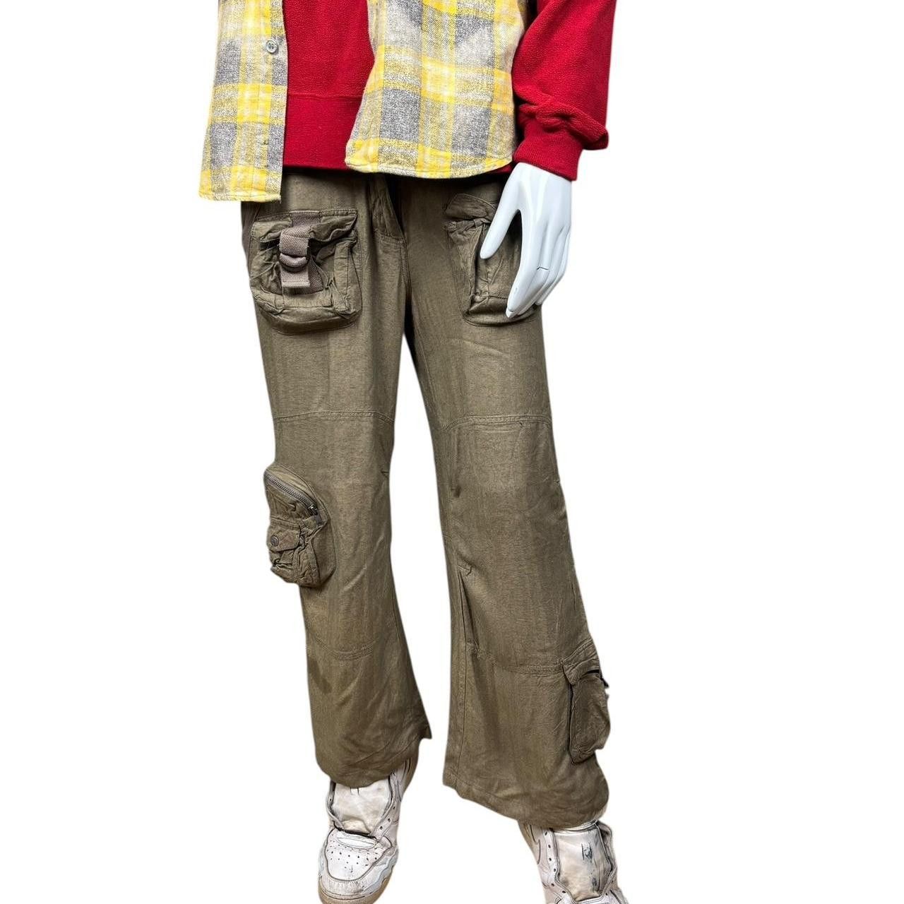 Japanese Brand Vintage Y2K Cargo Pants in Olive Green Size US 30 / EU 46 - 1 Thumbnail