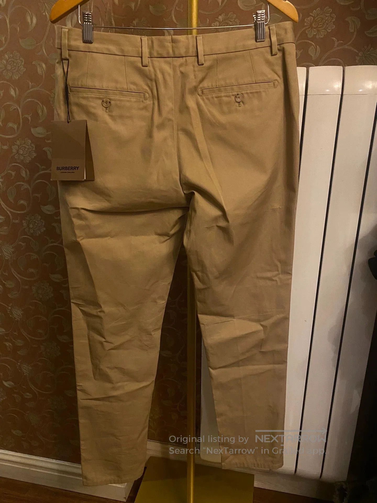 Burberry Beige Casual Pants Size 34. Size US 34 / EU 50 - 5 Thumbnail