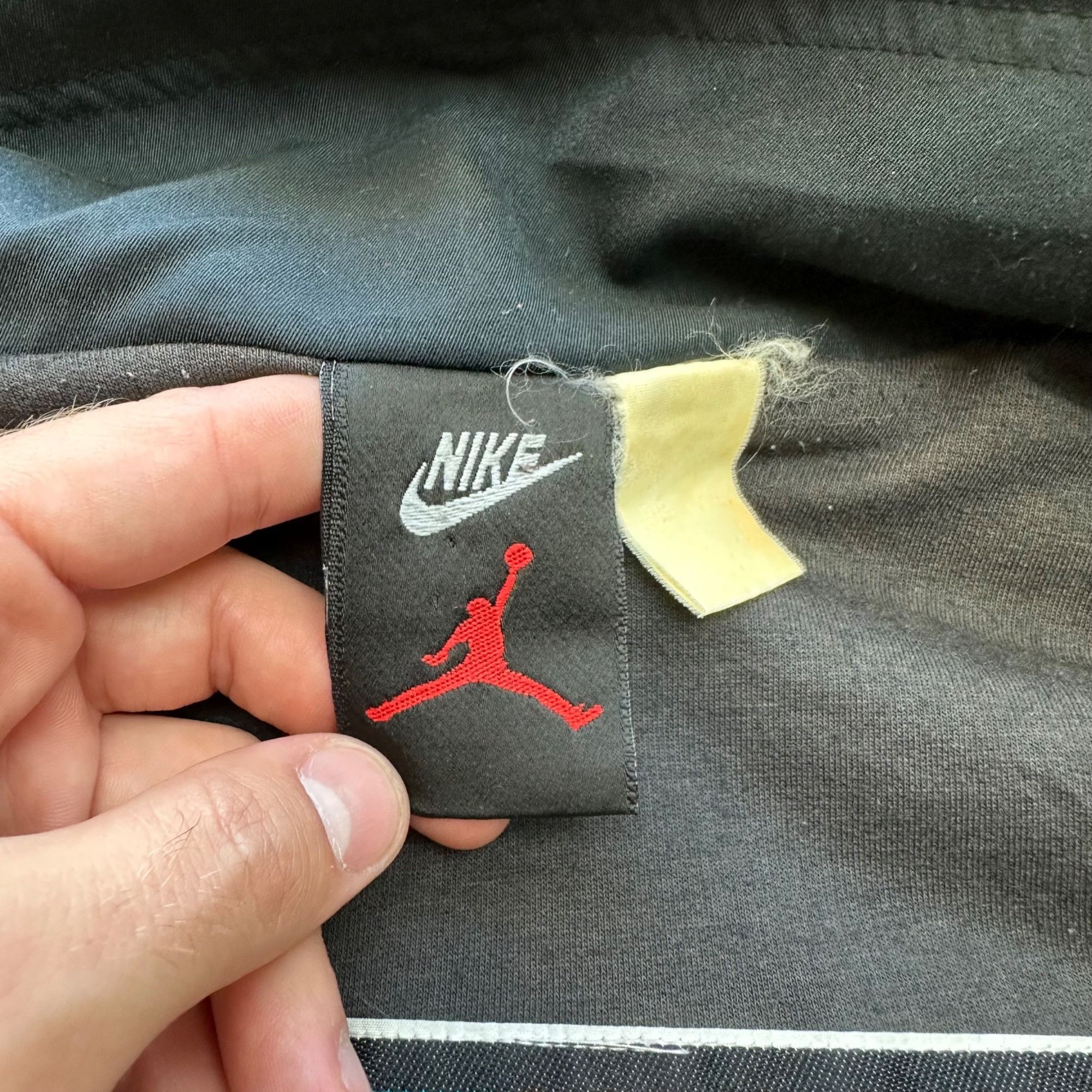 Vintage Vintage 80s Nike Jordan Quilted Zip Up Track Embroidered Jac Size US XL / EU 56 / 4 - 4 Thumbnail