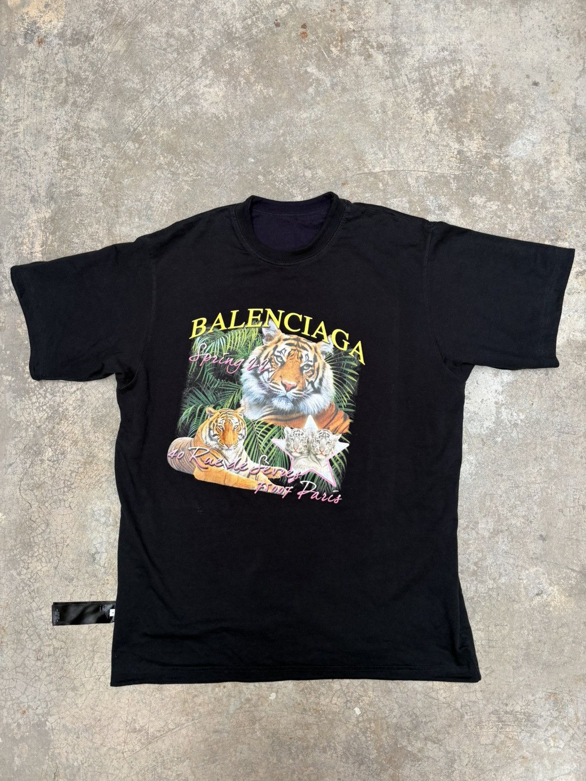 Balenciaga Reversible FBI / Year of the Tiger Tee Size US L / EU 52-54 / 3 - 1 Thumbnail