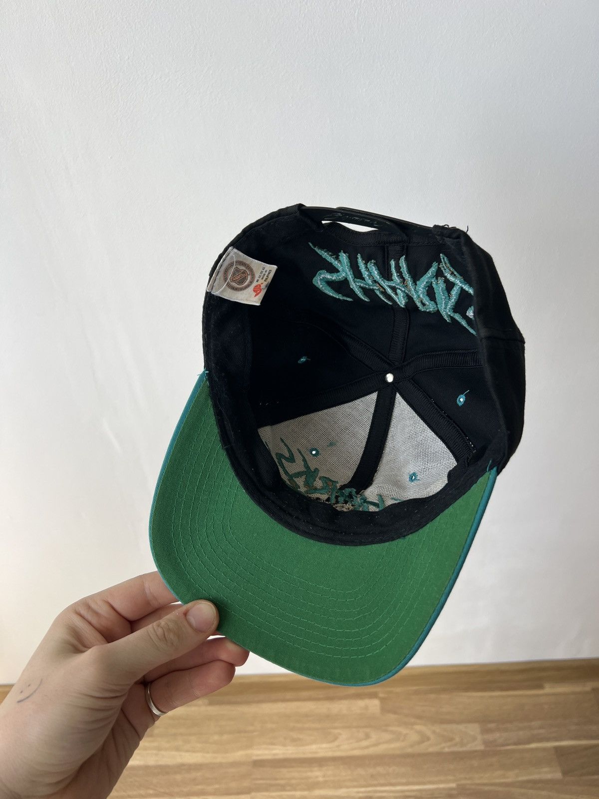 Other Vintage 90's San Jose Sharks AJD Black Snapback Cap Size ONE SIZE - 7 Thumbnail