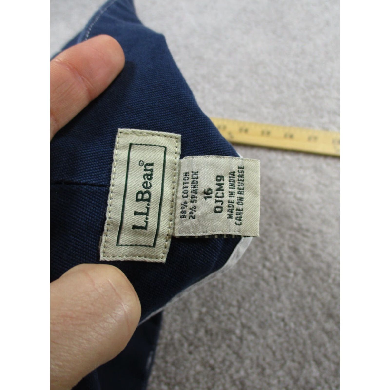 Vintage VINTAGE L.L.Bean Shorts Womens 16 Navy Blue Cotton Cuffed Size 38" / US 16 / IT 52 - 7 Thumbnail