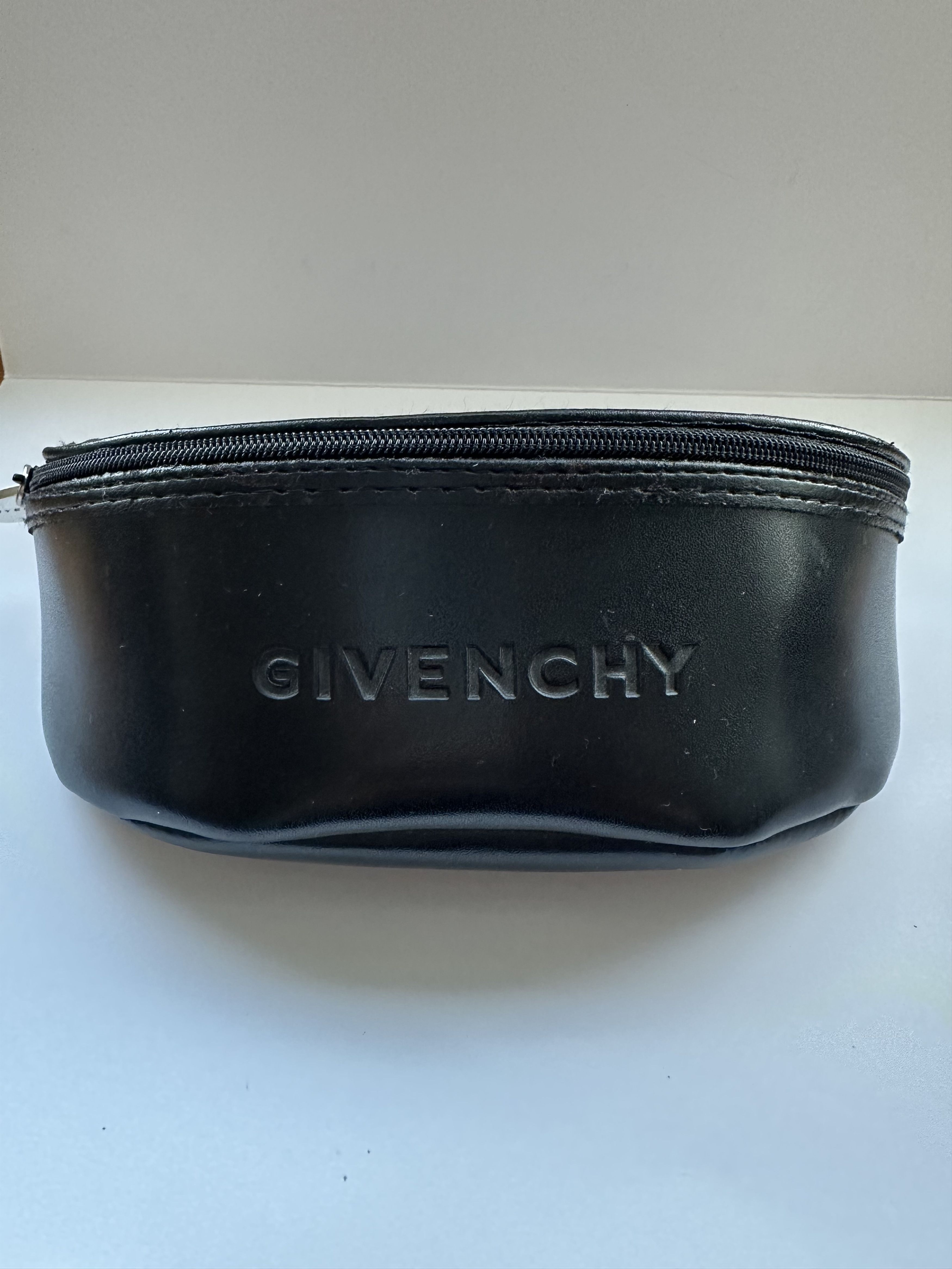 Givenchy Givenchy Sunglasses Futuristic Form SGV220 Vintage Size ONE SIZE - 13 Thumbnail