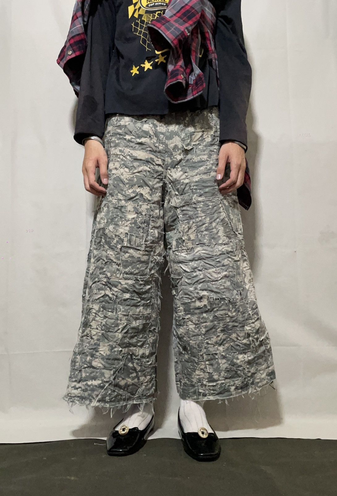 Other Military Scraps Shorts Size US 34 / EU 50 - 1 Thumbnail