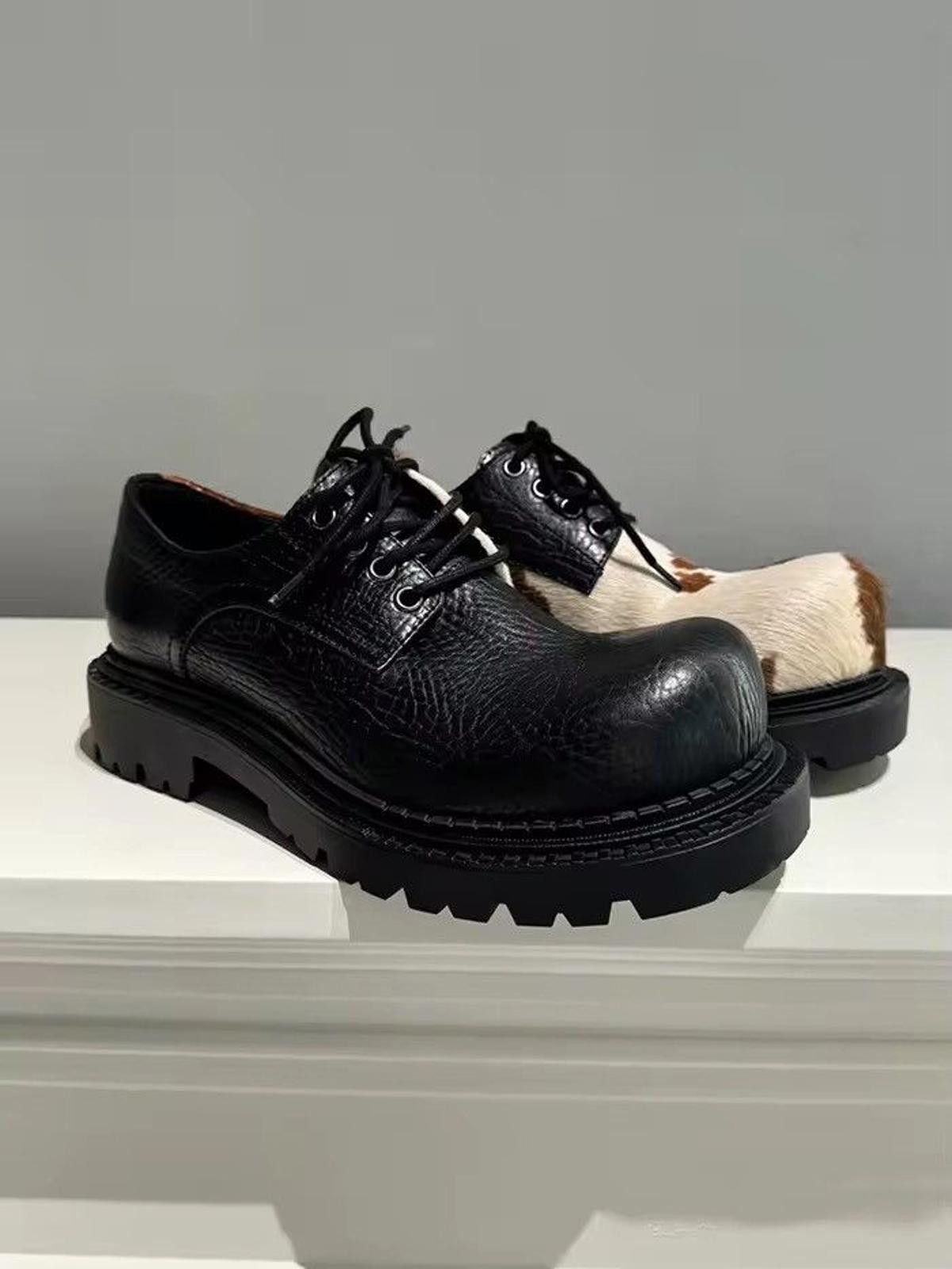 Vintage Unique Cow Print and Black Leather Chunky Shoes Size US 11 / EU 44 - 4 Thumbnail