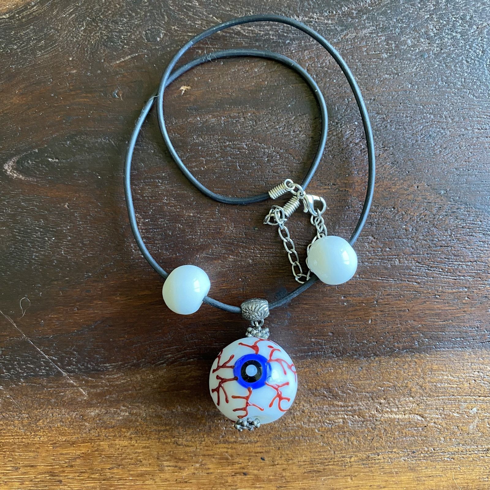 Other Vintage Eyeball Blue Glass Eye Necklace Horror Spooky Size ONE SIZE - 5 Thumbnail
