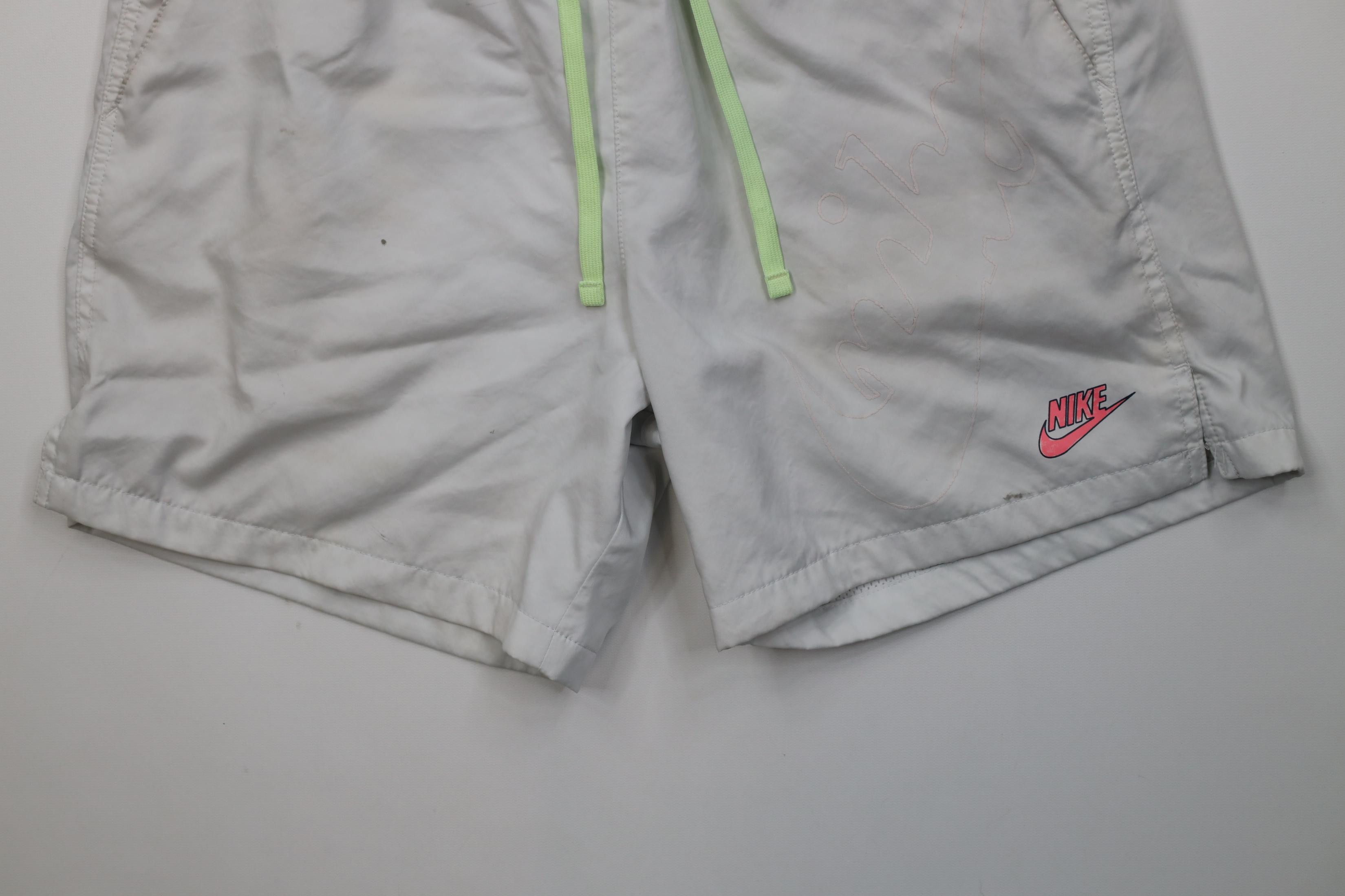 Nike Nike Spell Out Big Logo Lined Woven Festival Shorts Gray Size US 32 / EU 48 - 4 Thumbnail