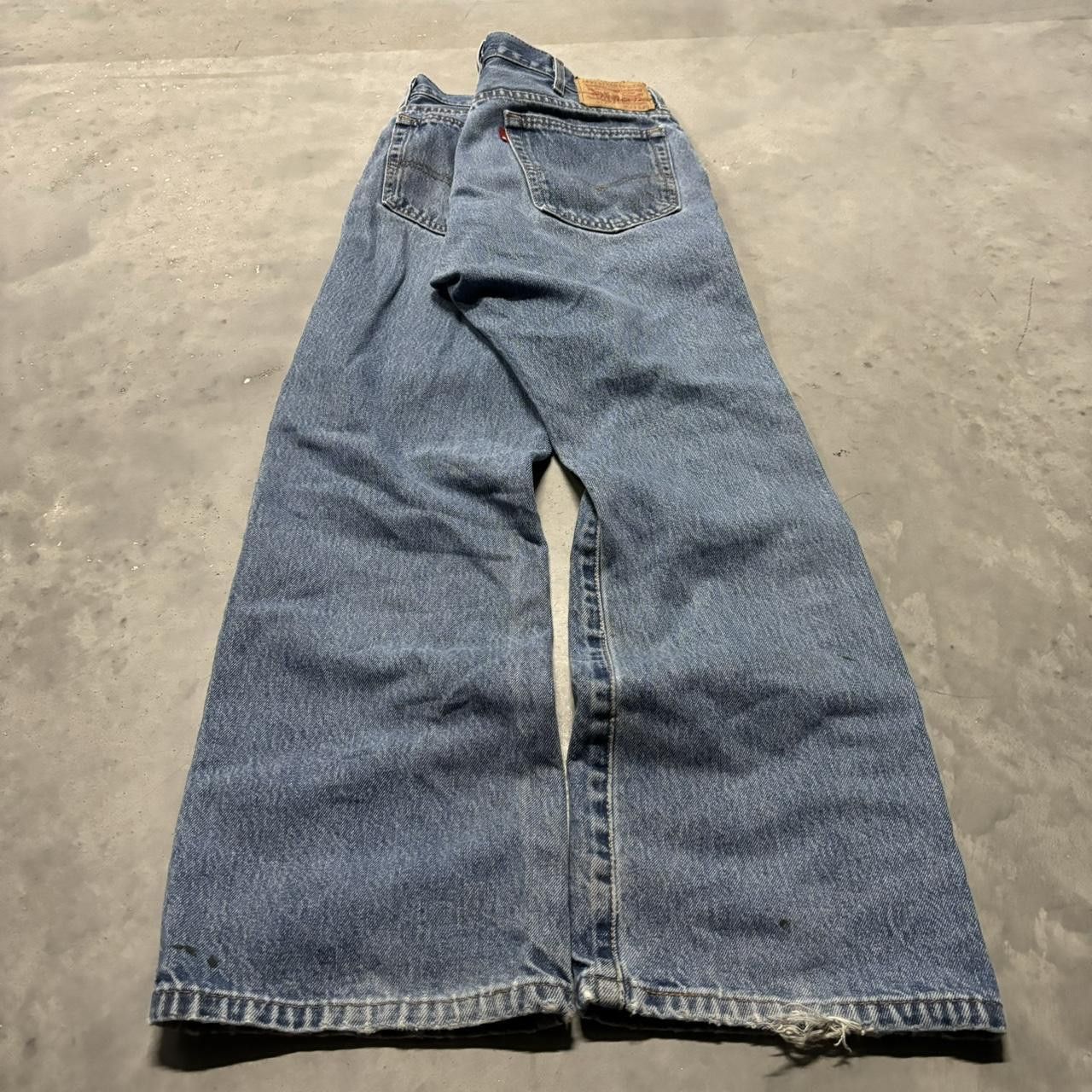 Levi's × Vintage Crazy Vintage Y2K/2000s Grunge Levi’s Medium Wash Denim Jeans! Size US 32 / EU 48 - 4 Thumbnail