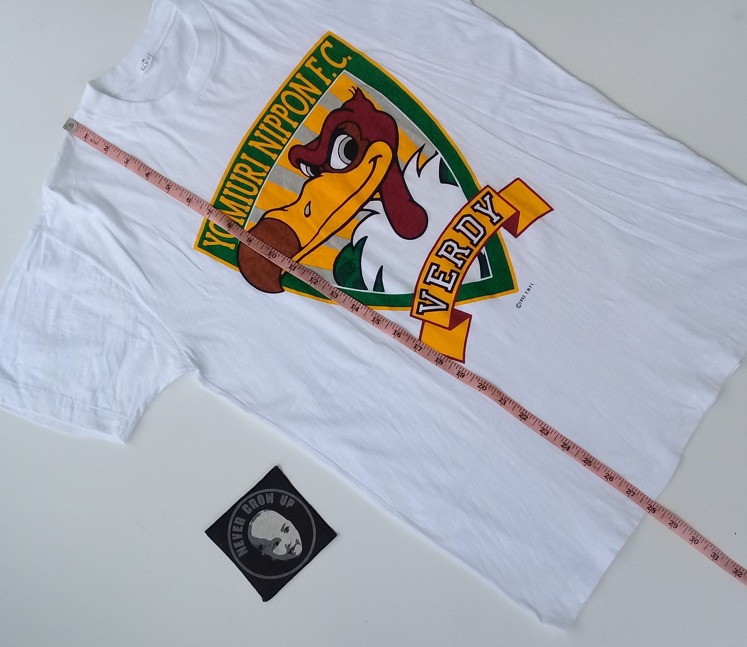 Japanese Brand 90s Yomiuri Nippon FC Verdy Tshirt Size US M / EU 48-50 / 2 - 11 Thumbnail