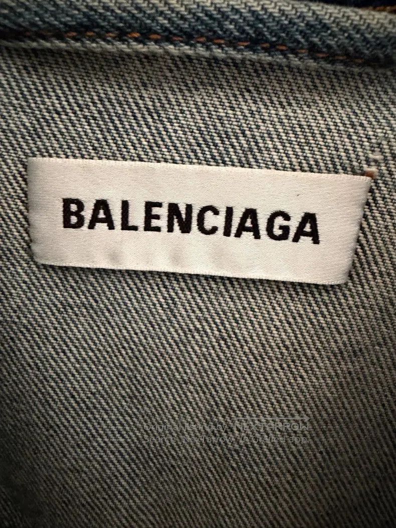 Balenciaga Balenciaga Embroidered Logo Denim Jacket. Size US XS / EU 42 / 0 - 3 Thumbnail