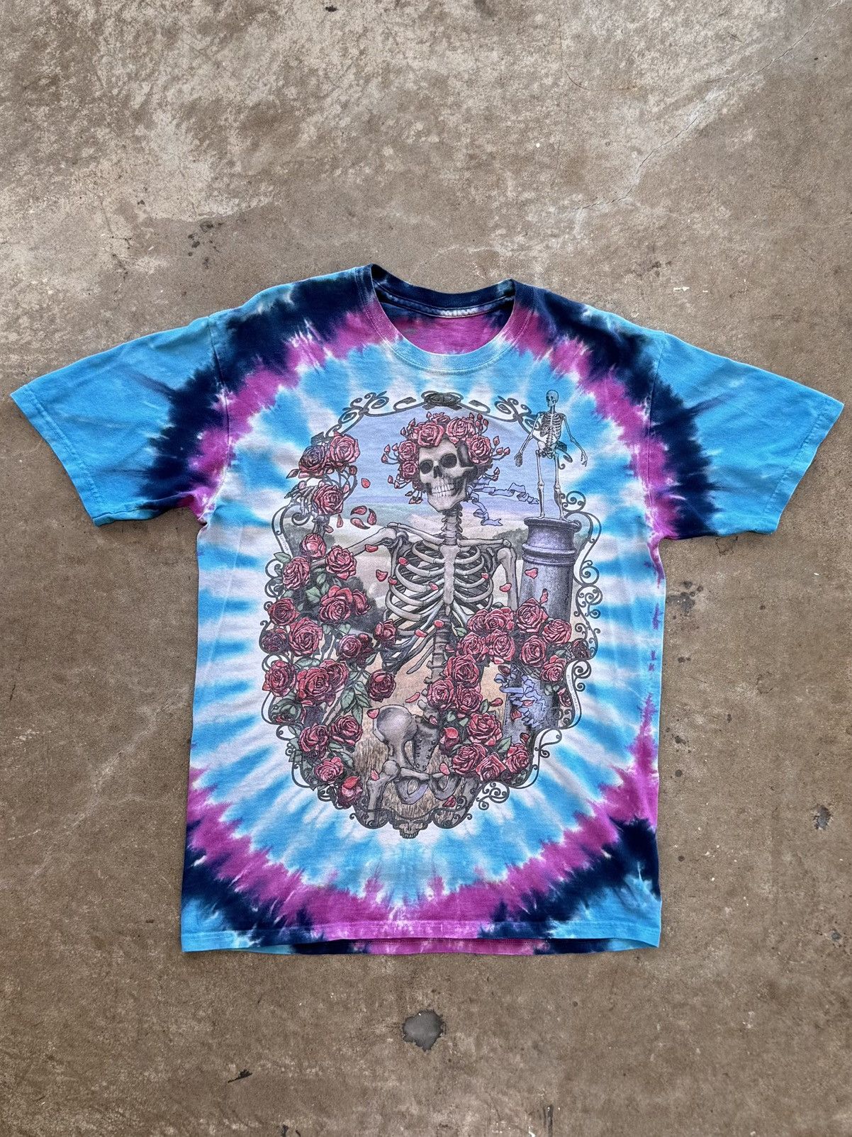 Vintage Vintage 1995 Grateful Dead Skeleton Rose TieDye tee large Size US L / EU 52-54 / 3 - 2 Thumbnail