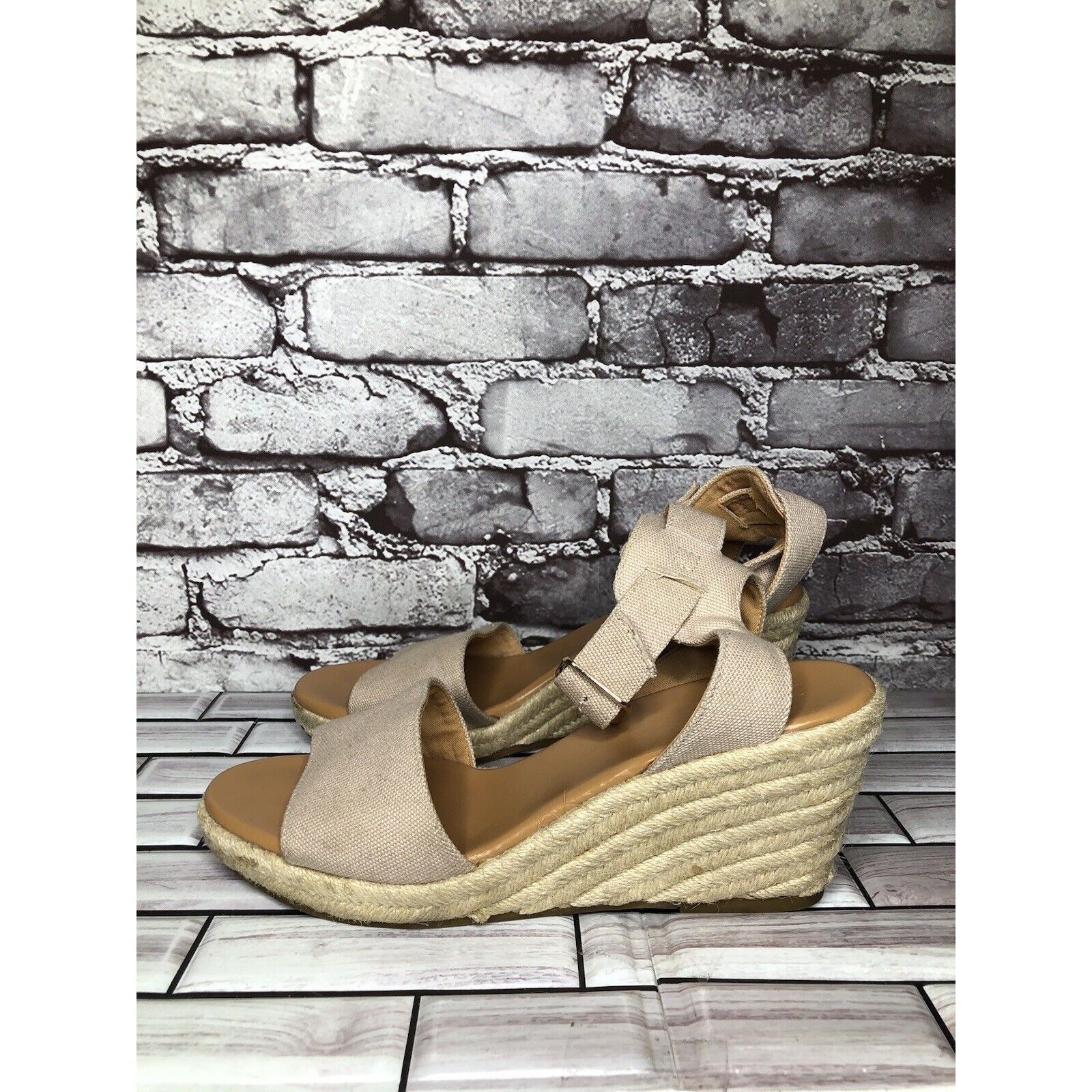 J.Crew J Crew Khaki Beige Fabric Buckle Ankle Strap Espadrilles San Size US 10 / IT 40 - 1 Thumbnail