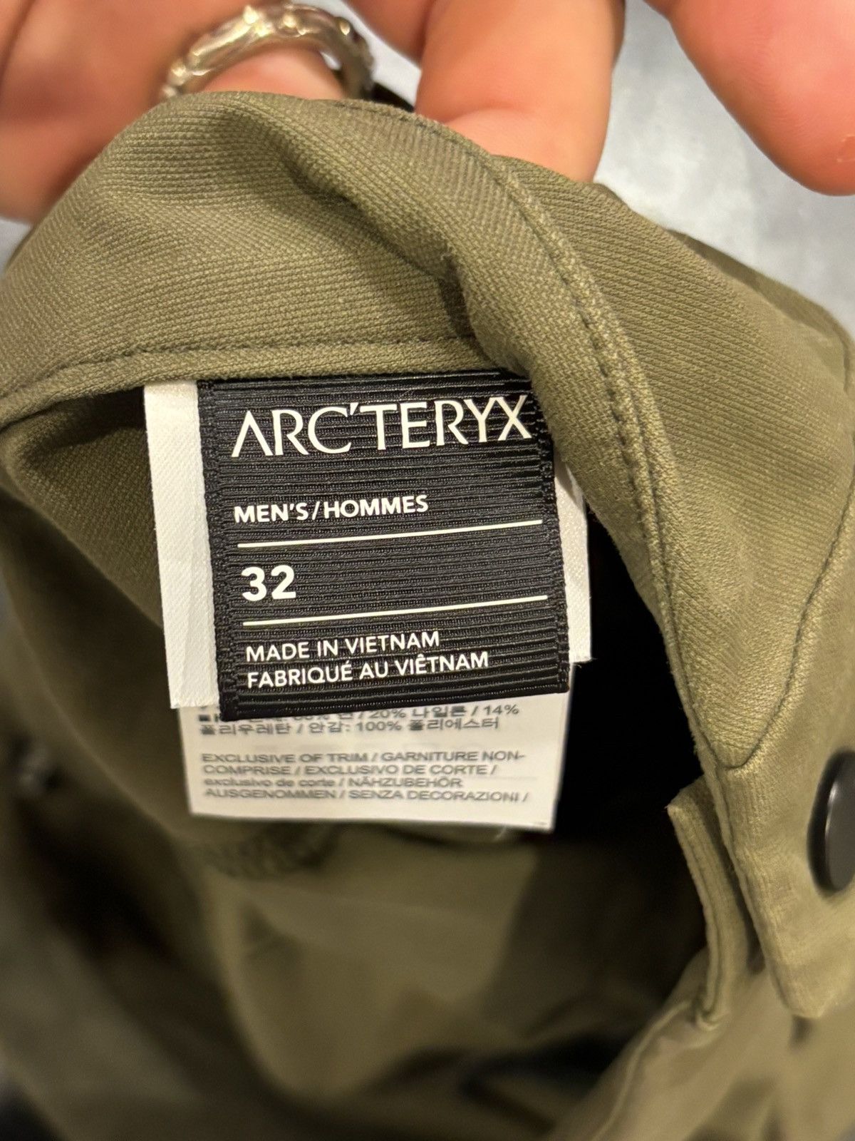Arc'teryx Arc’teryx Shorts Size US 32 / EU 48 - 4 Thumbnail