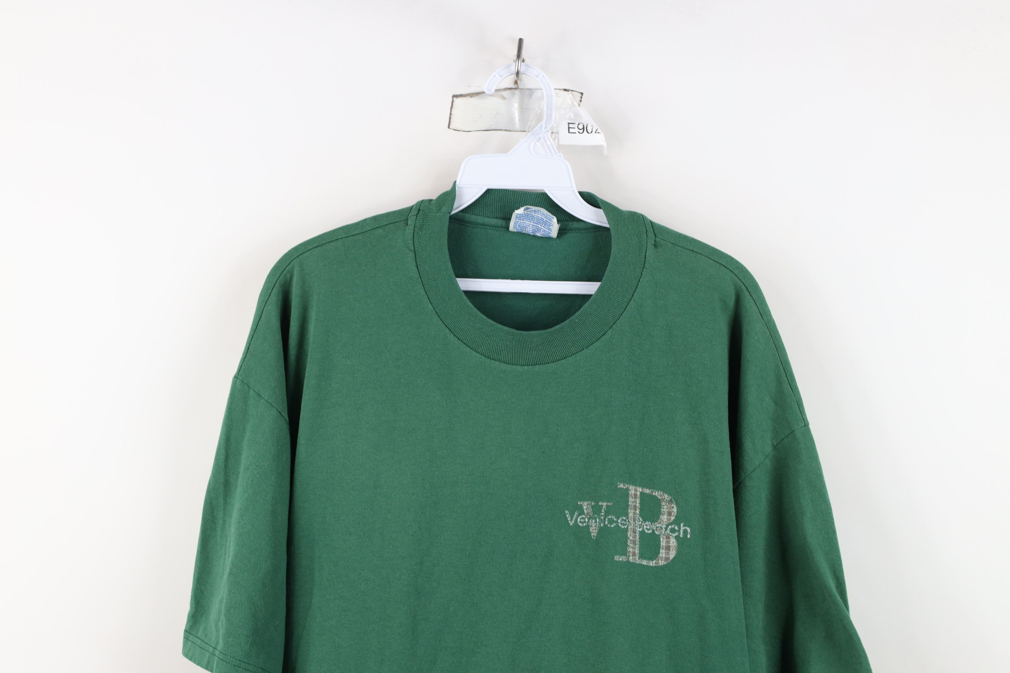 Vintage Vintage 90s Streetwear Spell Out Venice Beach T-Shirt Green Size US XL / EU 56 / 4 - 2 Thumbnail