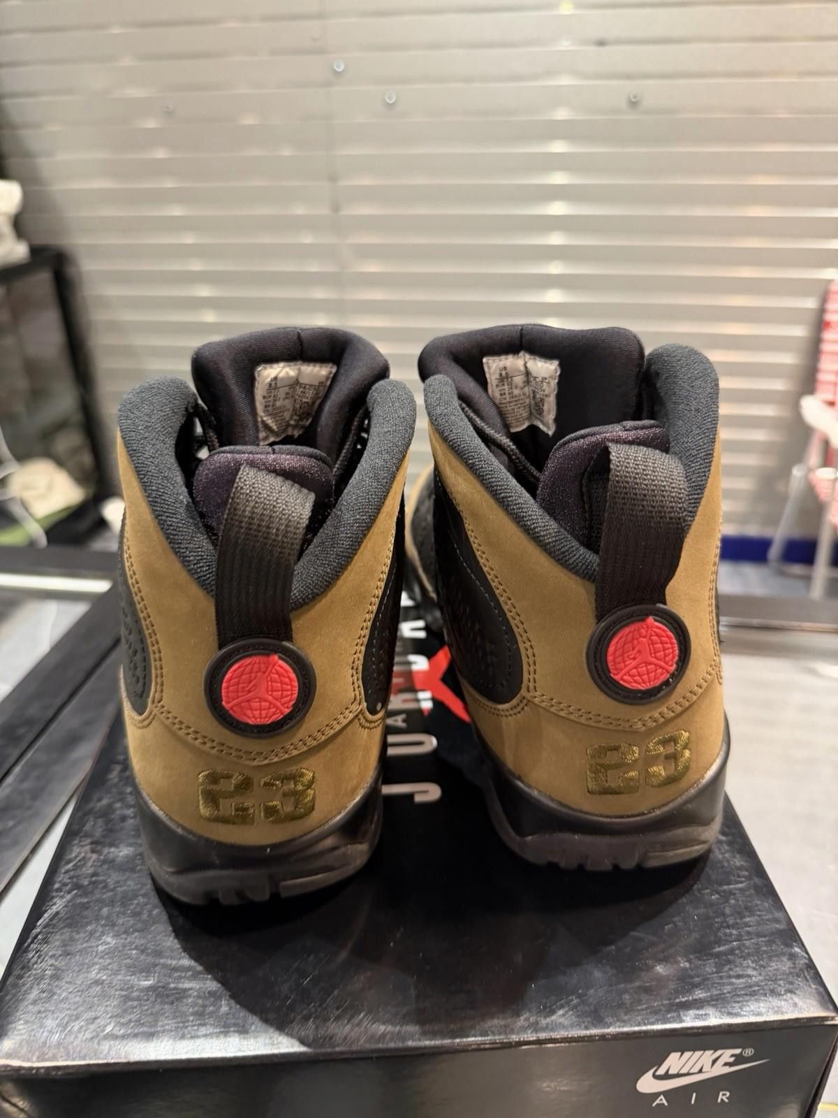 Jordan Brand Size 8.5 - Air Jordan 9 Retro 2024 Olive (HV4794-030) Size US 8.5 / EU 41-42 - 11 Thumbnail