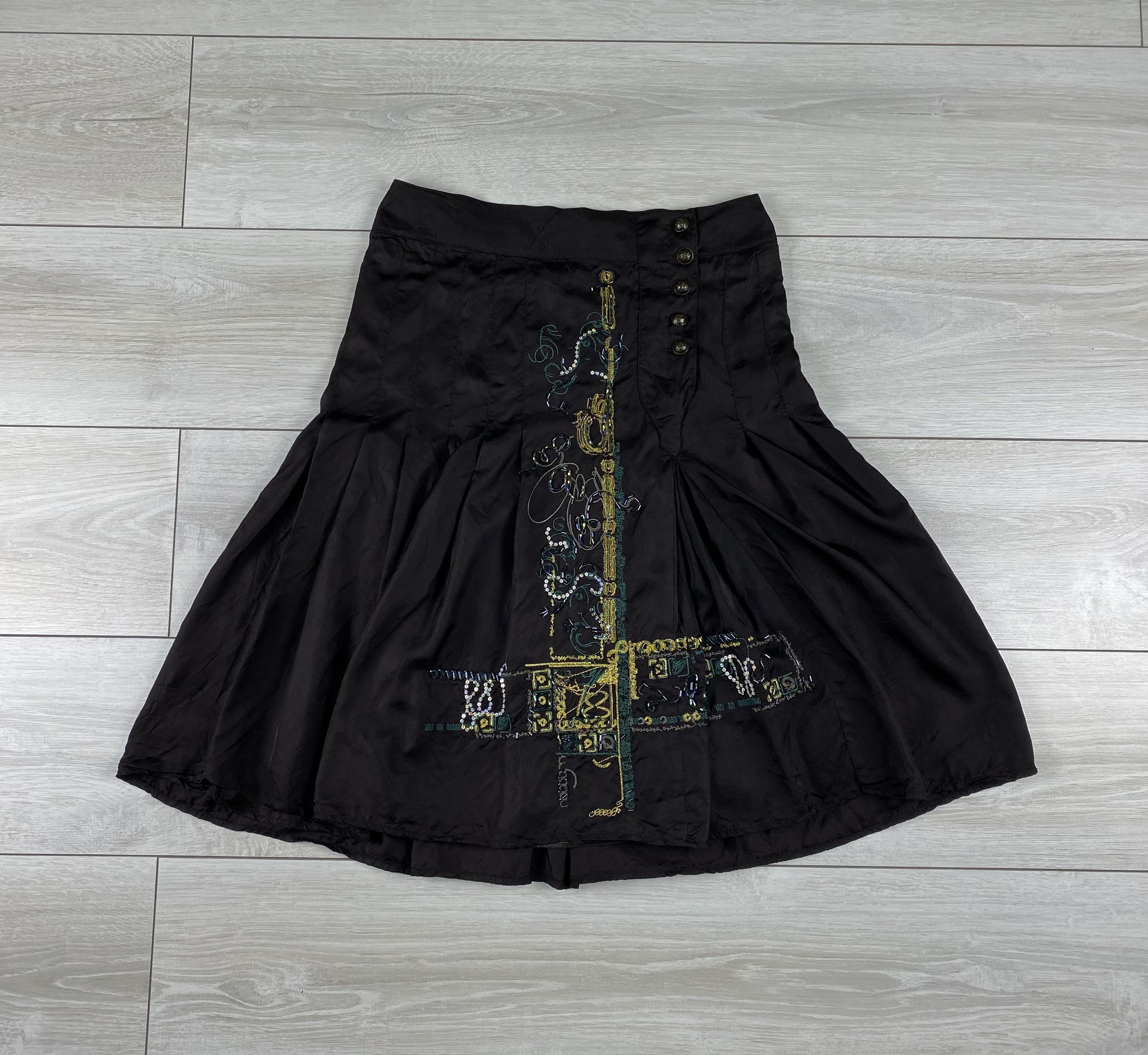 Diesel Vintage Diesel skirt in dark brown with a burnt-in pattern Size 26" / US 2 / IT 38 - 1 Thumbnail